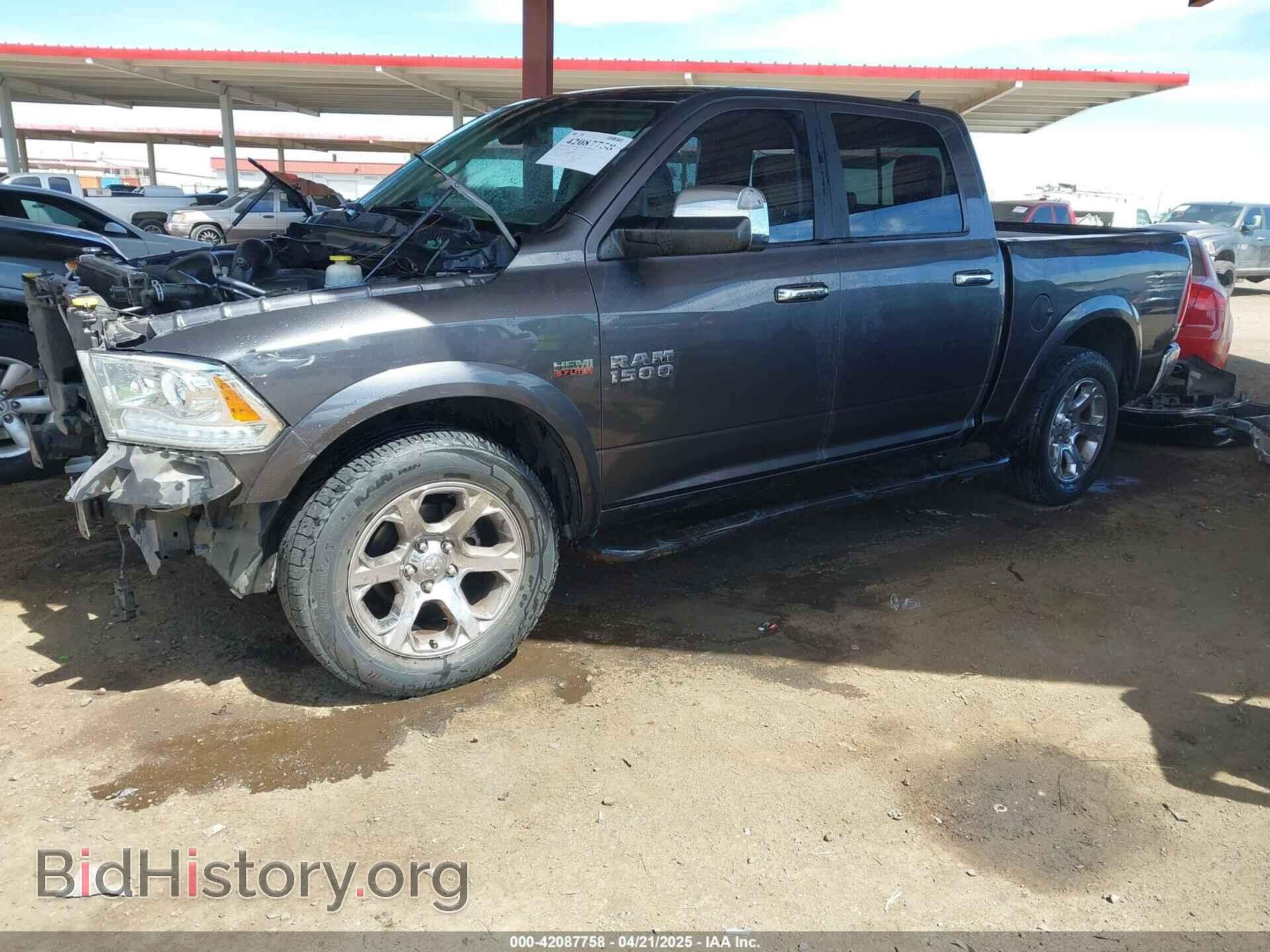 2017 RAM 1500 - VIN: 1C6RR7NT7HS817210 - Фото 2