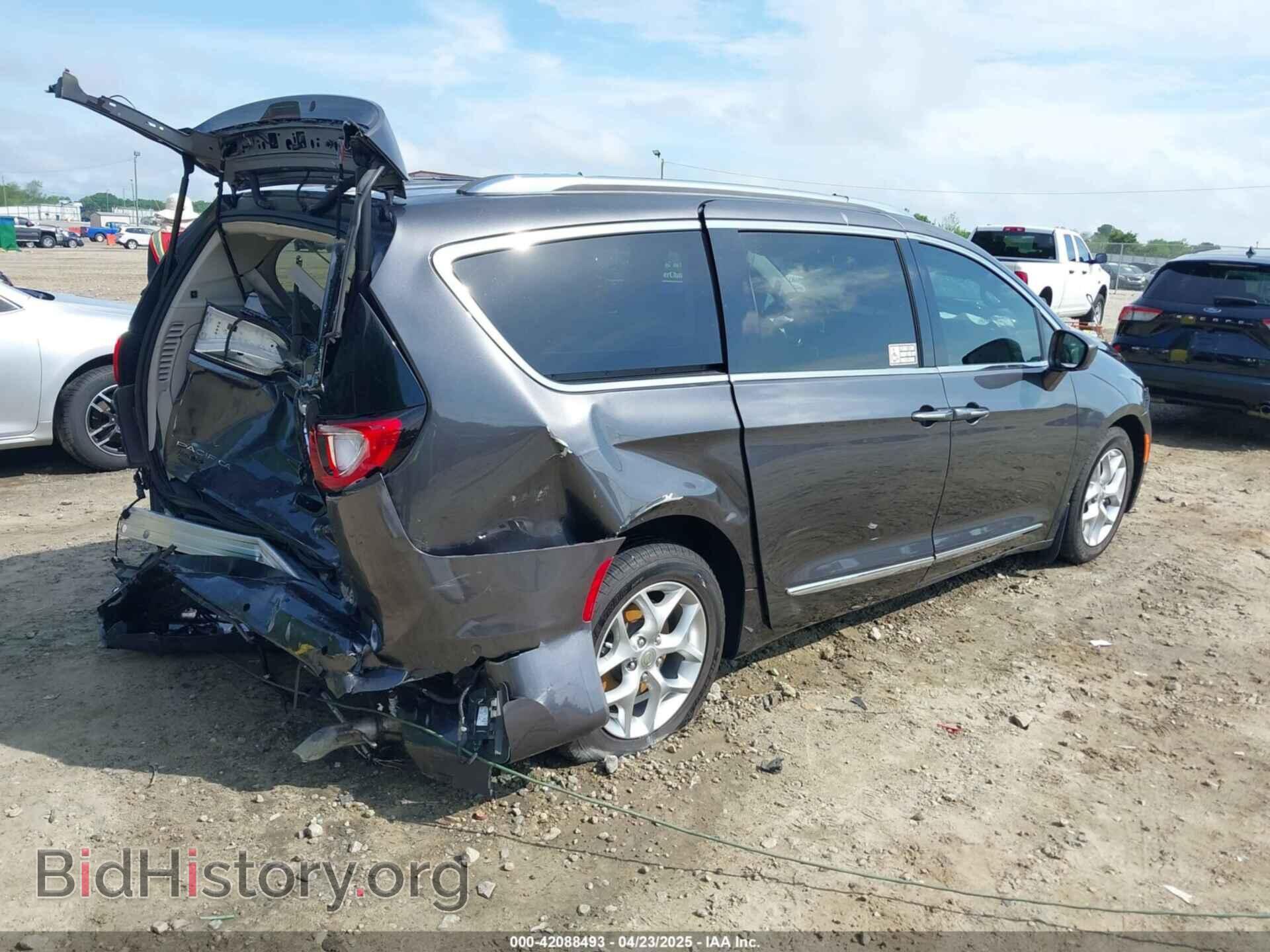 2020 CHRYSLER PACIFICA - VIN: 2C4RC1EG5LR203664 - Фото 4