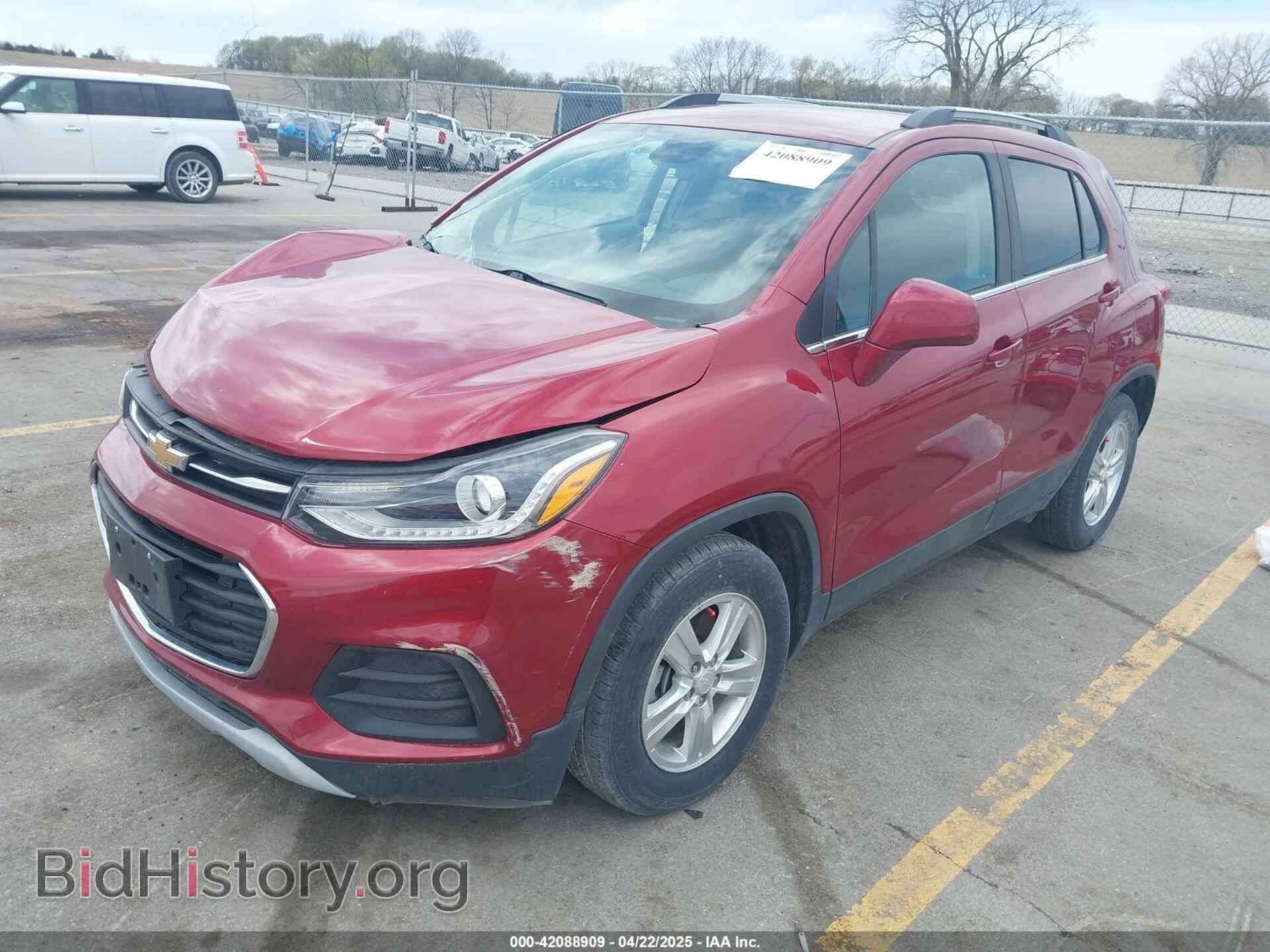 2019 CHEVROLET TRAX - VIN: 3GNCJLSB3KL383083 - Photo 2