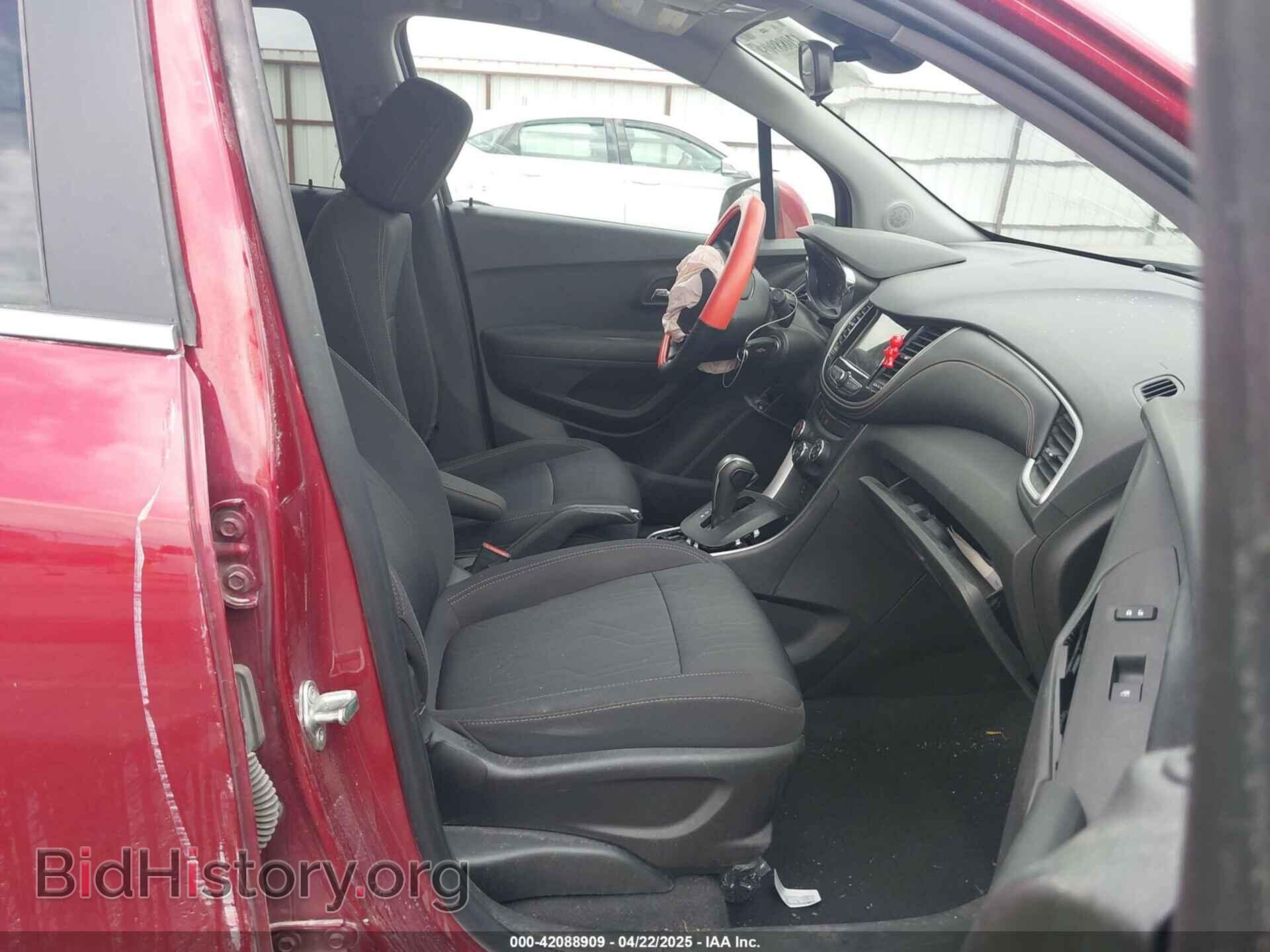 2019 CHEVROLET TRAX - VIN: 3GNCJLSB3KL383083 - Photo 5