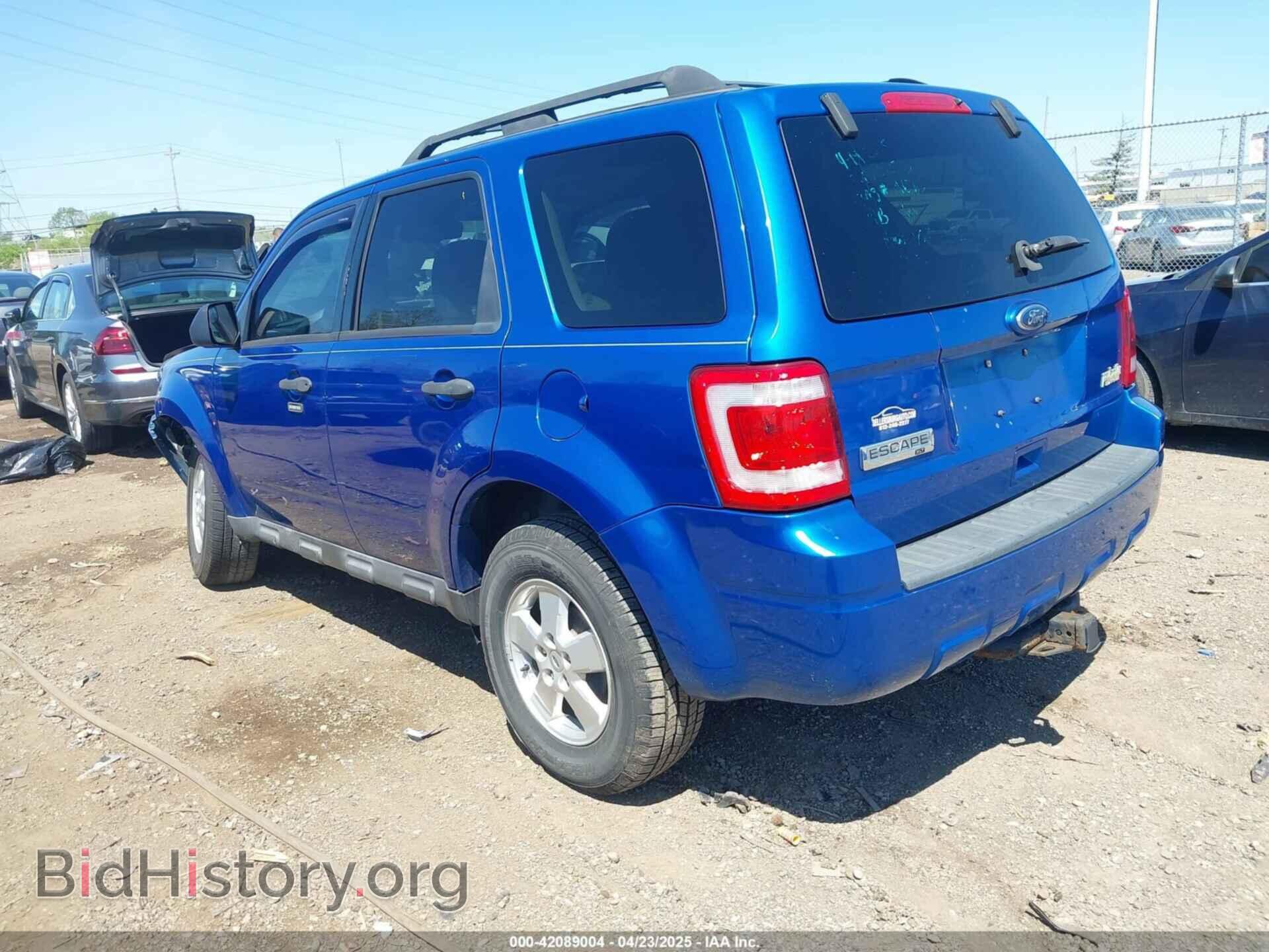 2011 FORD ESCAPE - VIN: 1FMCU0D79BKA67370 - Фото 3