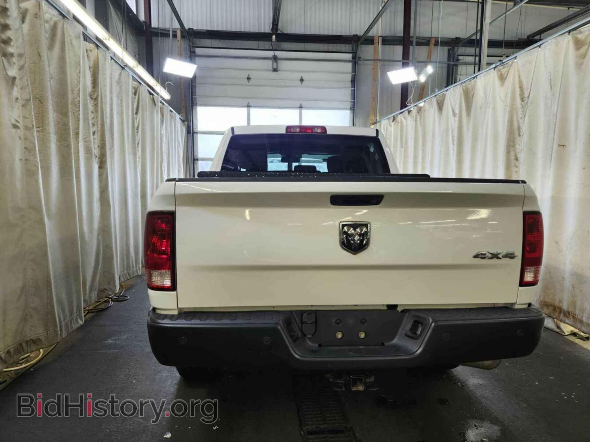 Photo 1C6RR7KT2KS596286 - RAM 1500 CLASSIC 2019
