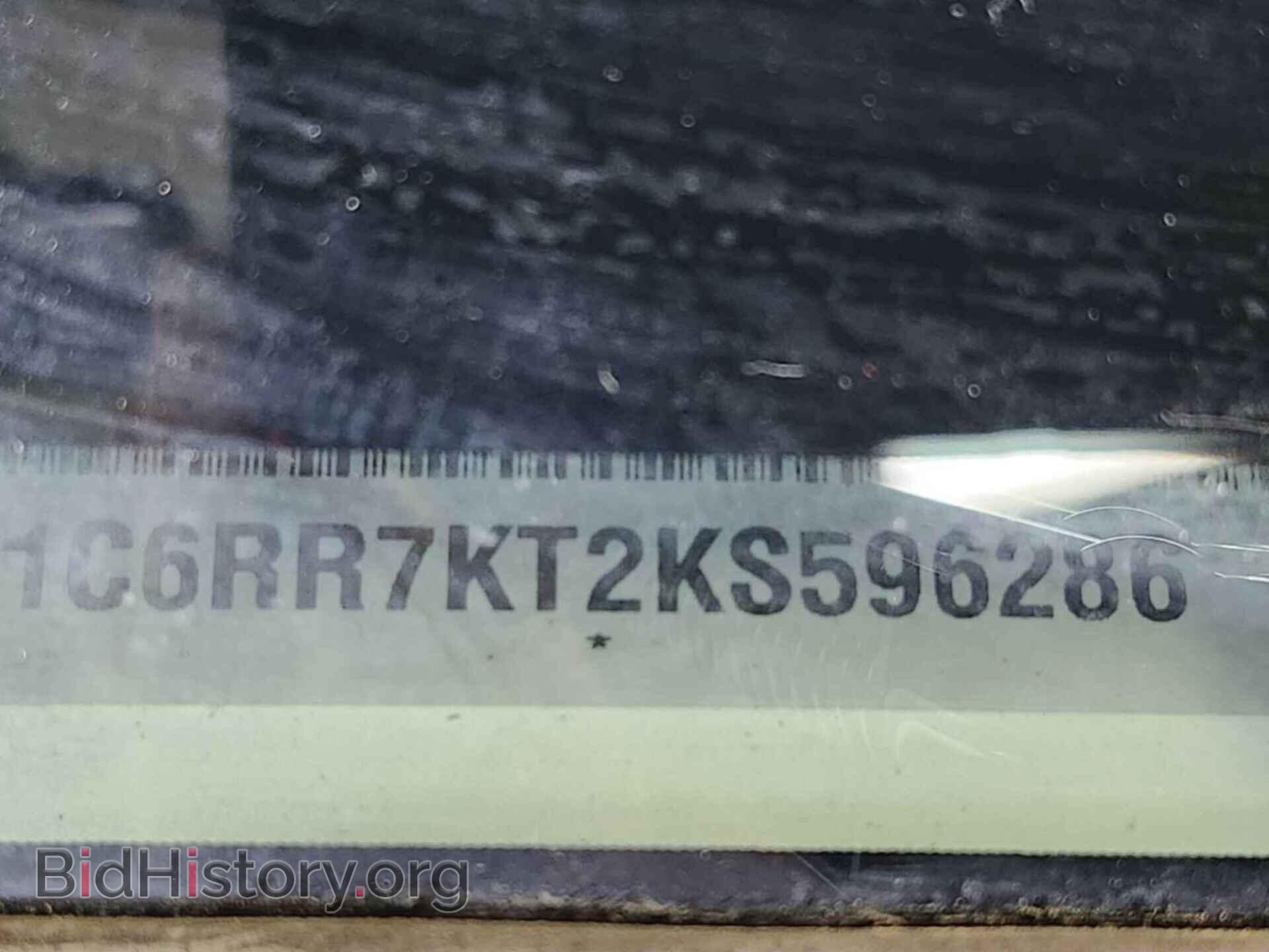 2019 RAM 1500 CLASSIC - VIN: 1C6RR7KT2KS596286 - Фото 6