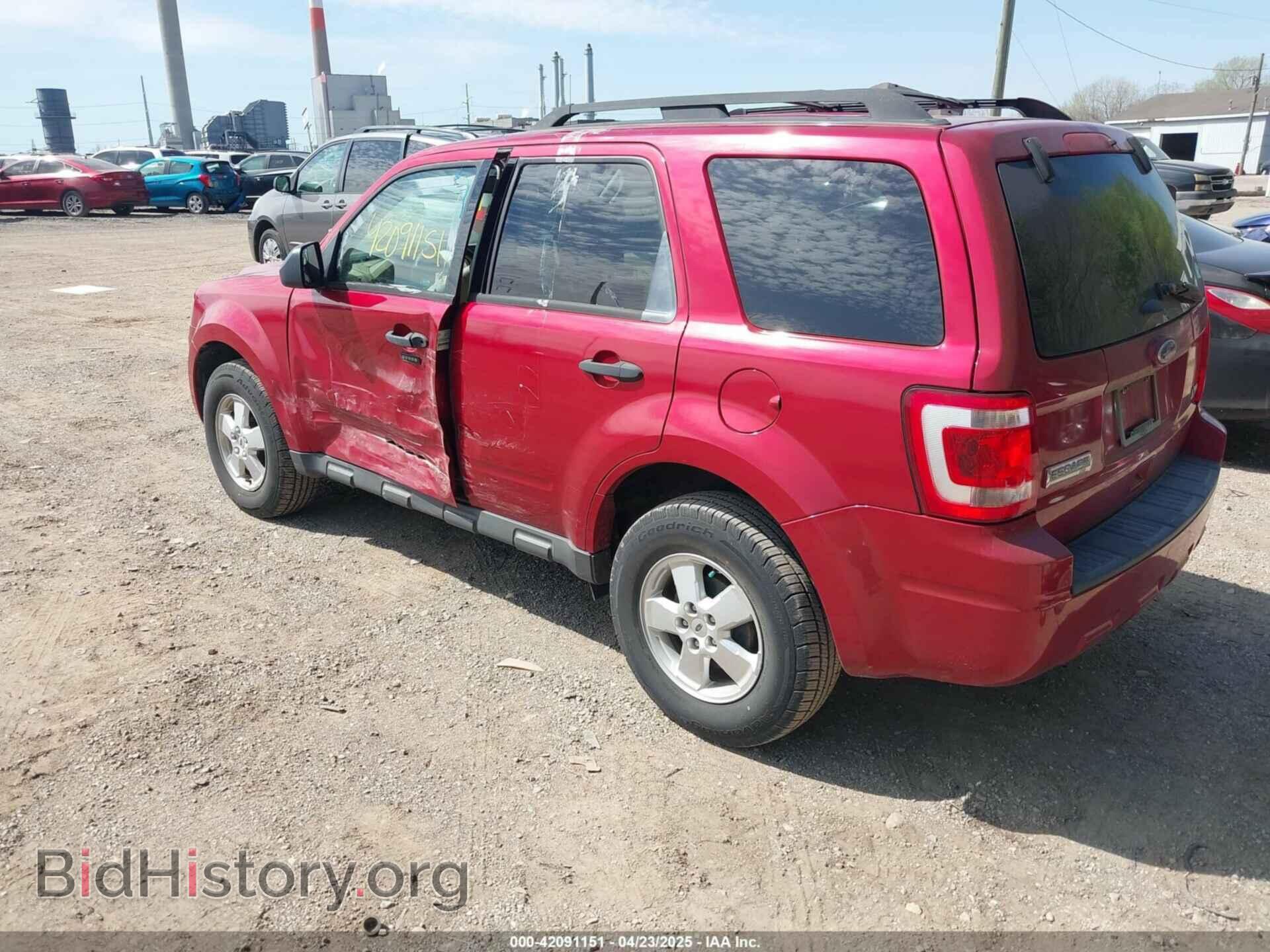 2012 FORD ESCAPE - VIN: 1FMCU9DG8CKB00221 - Фото 3