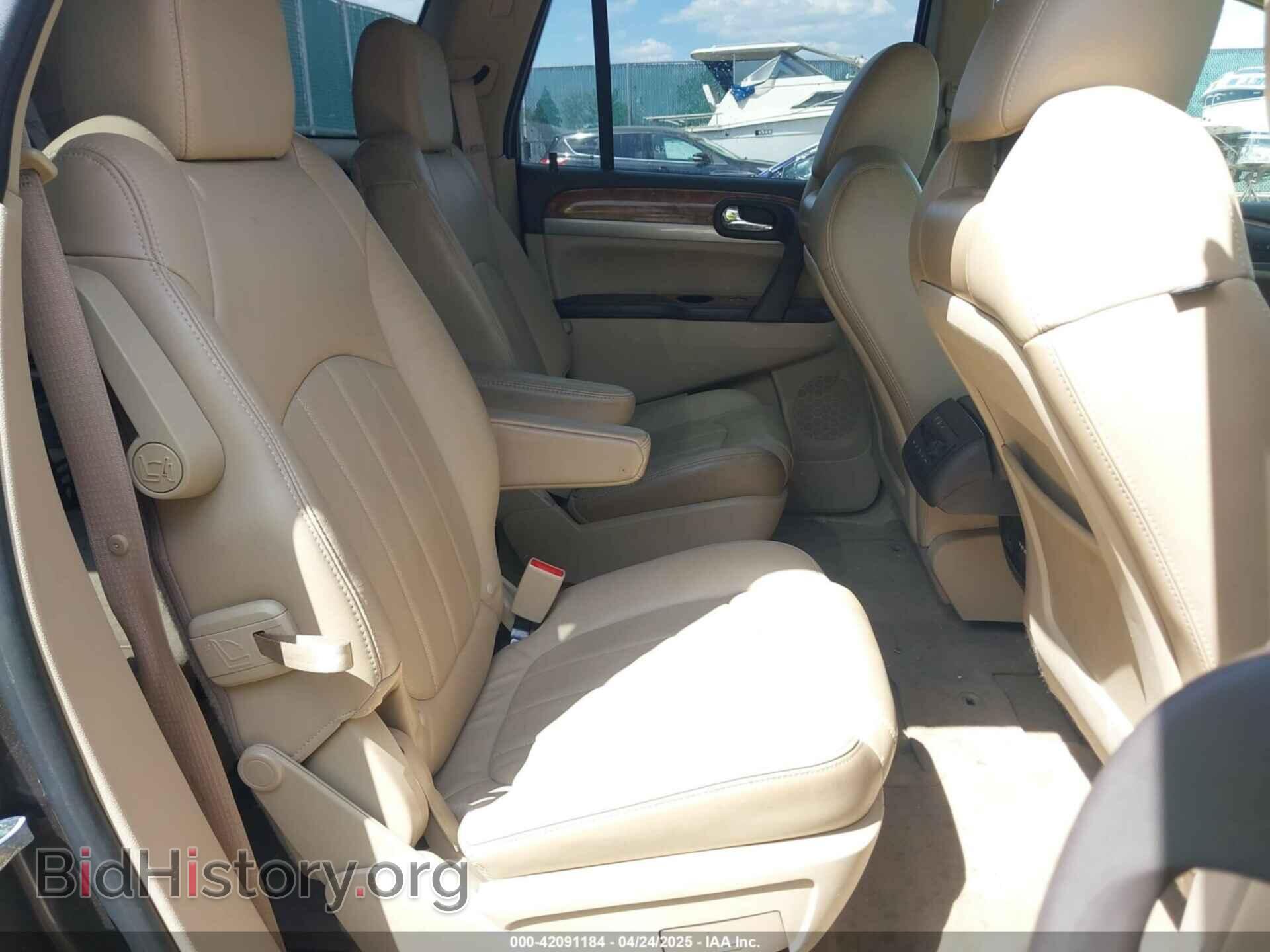 2011 BUICK ENCLAVE - VIN: 5GAKVCED1BJ336505 - Фото 8