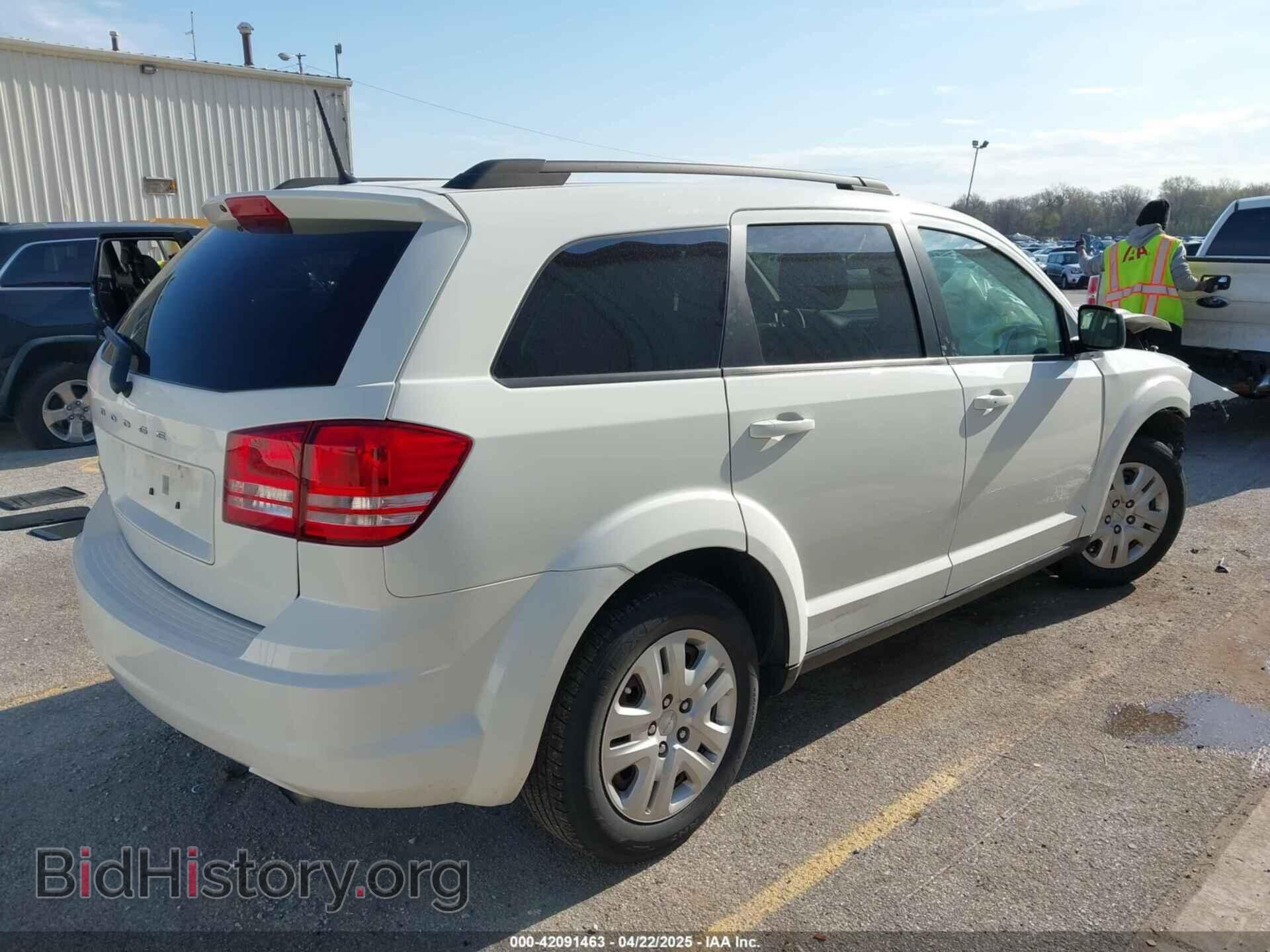 2019 DODGE JOURNEY - VIN: 3C4PDCAB9KT746960 - Фото 4