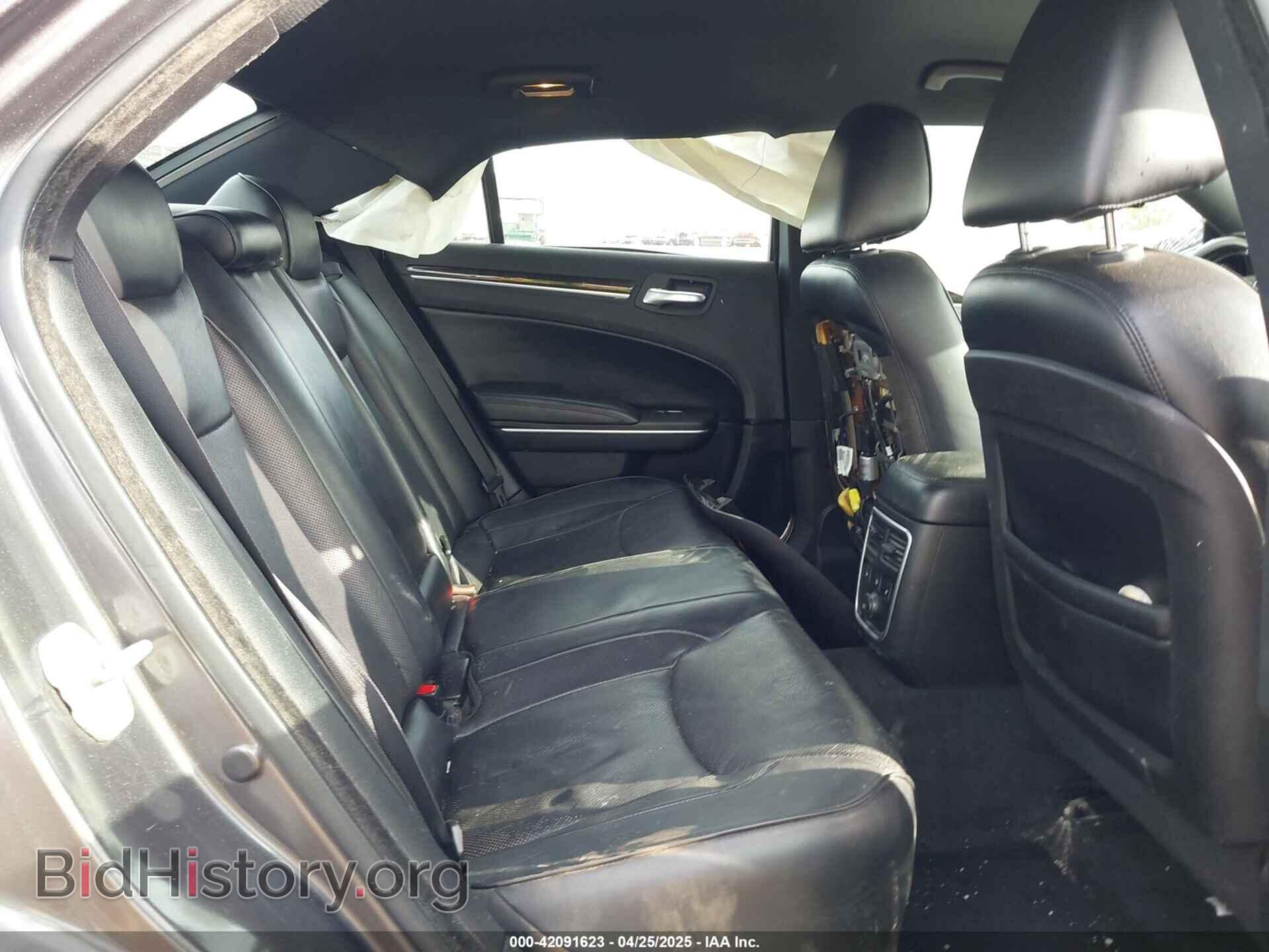 2013 CHRYSLER 300C - VIN: 2C3CCAKT2DH710184 - Фото 8