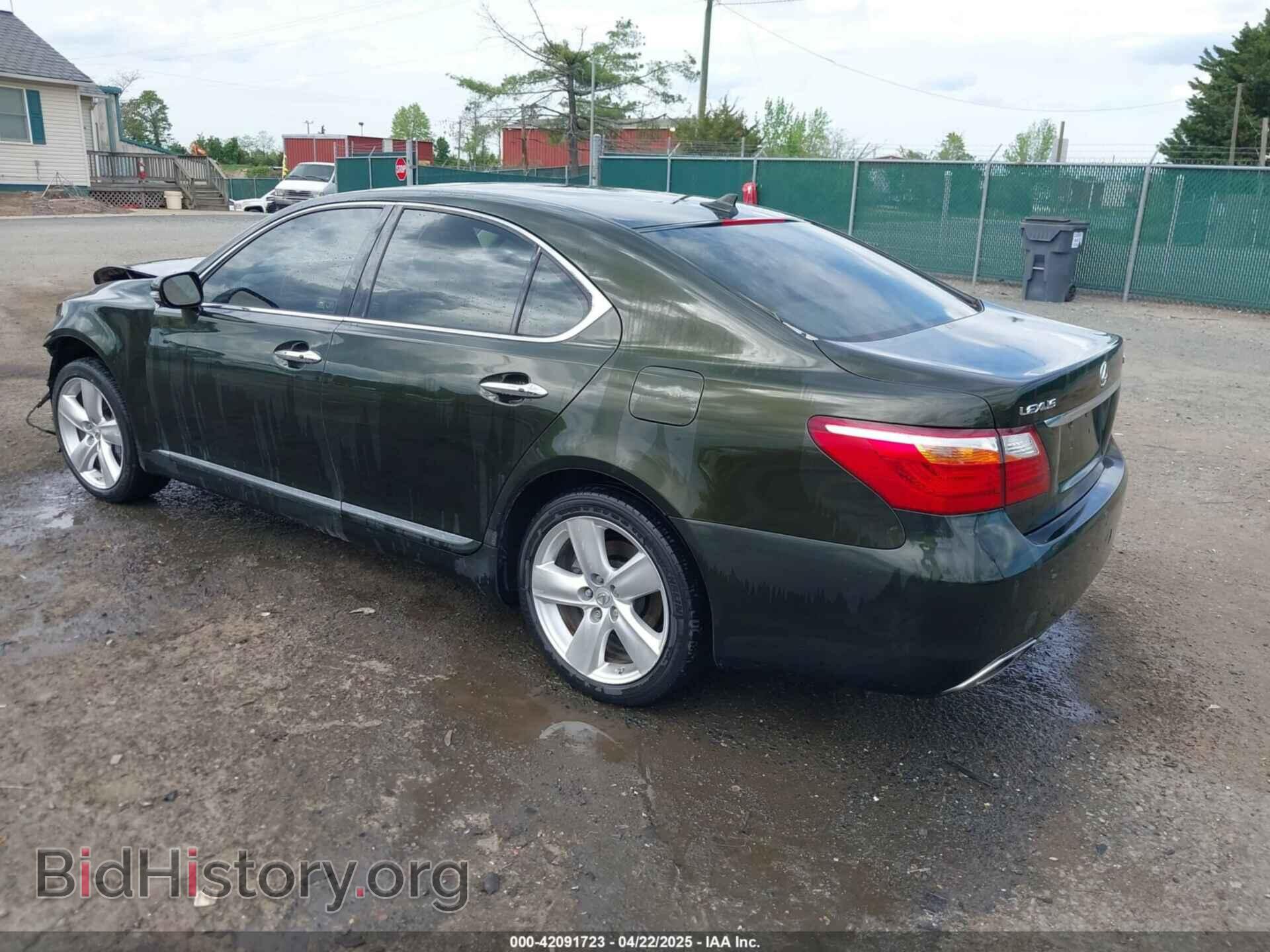 2010 LEXUS LS 460 - VIN: JTHBL5EF7A5101193 - Photo 3