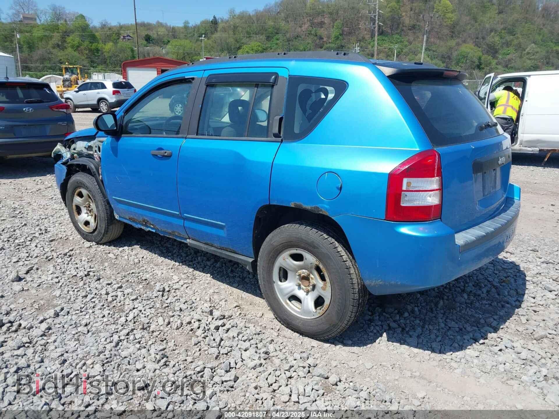 2008 JEEP COMPASS - VIN: 1J8FT47008D504995 - Фото 3