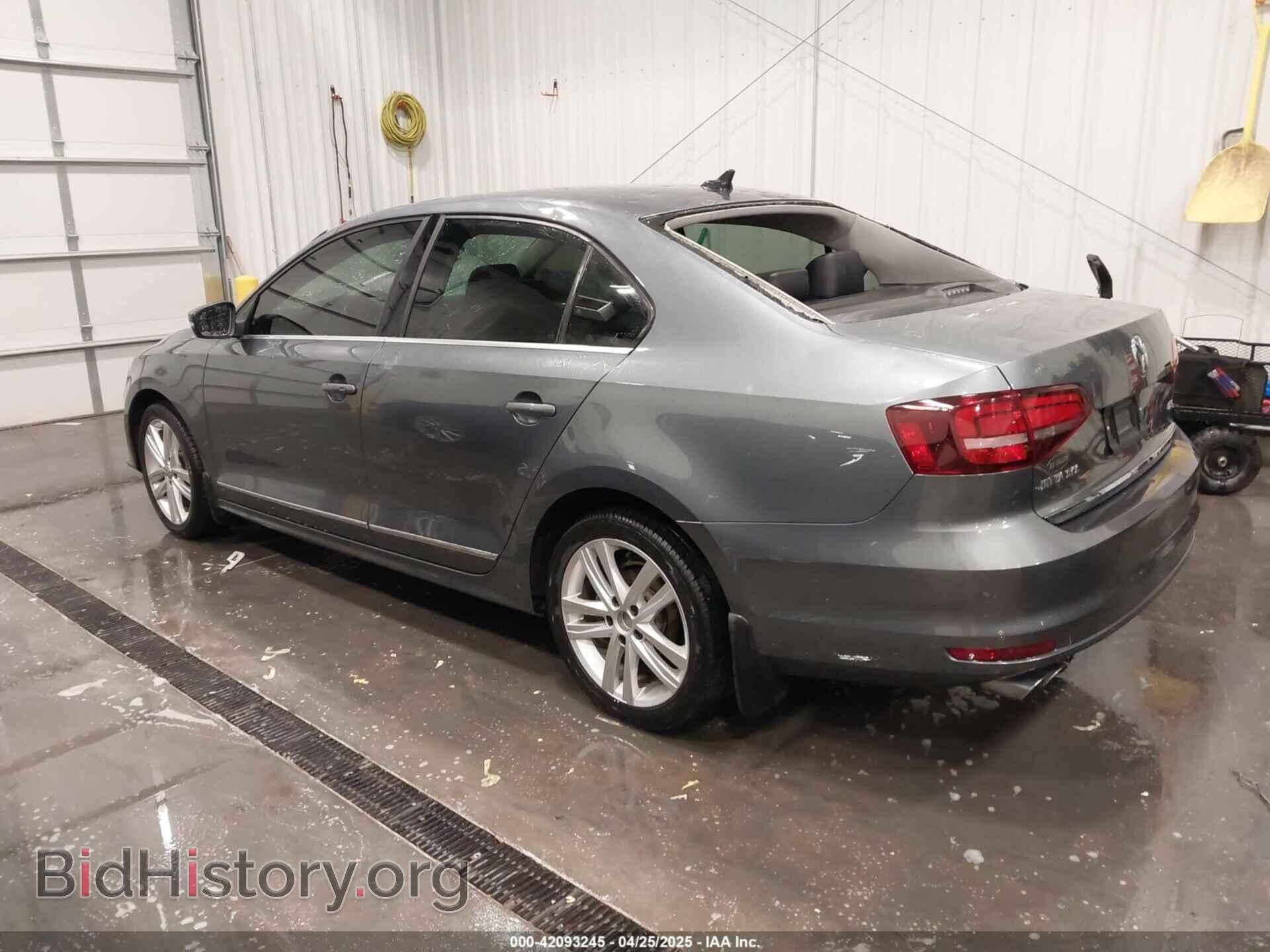 2017 VOLKSWAGEN JETTA - VIN: 3VWL17AJ9HM211052 - Фото 3