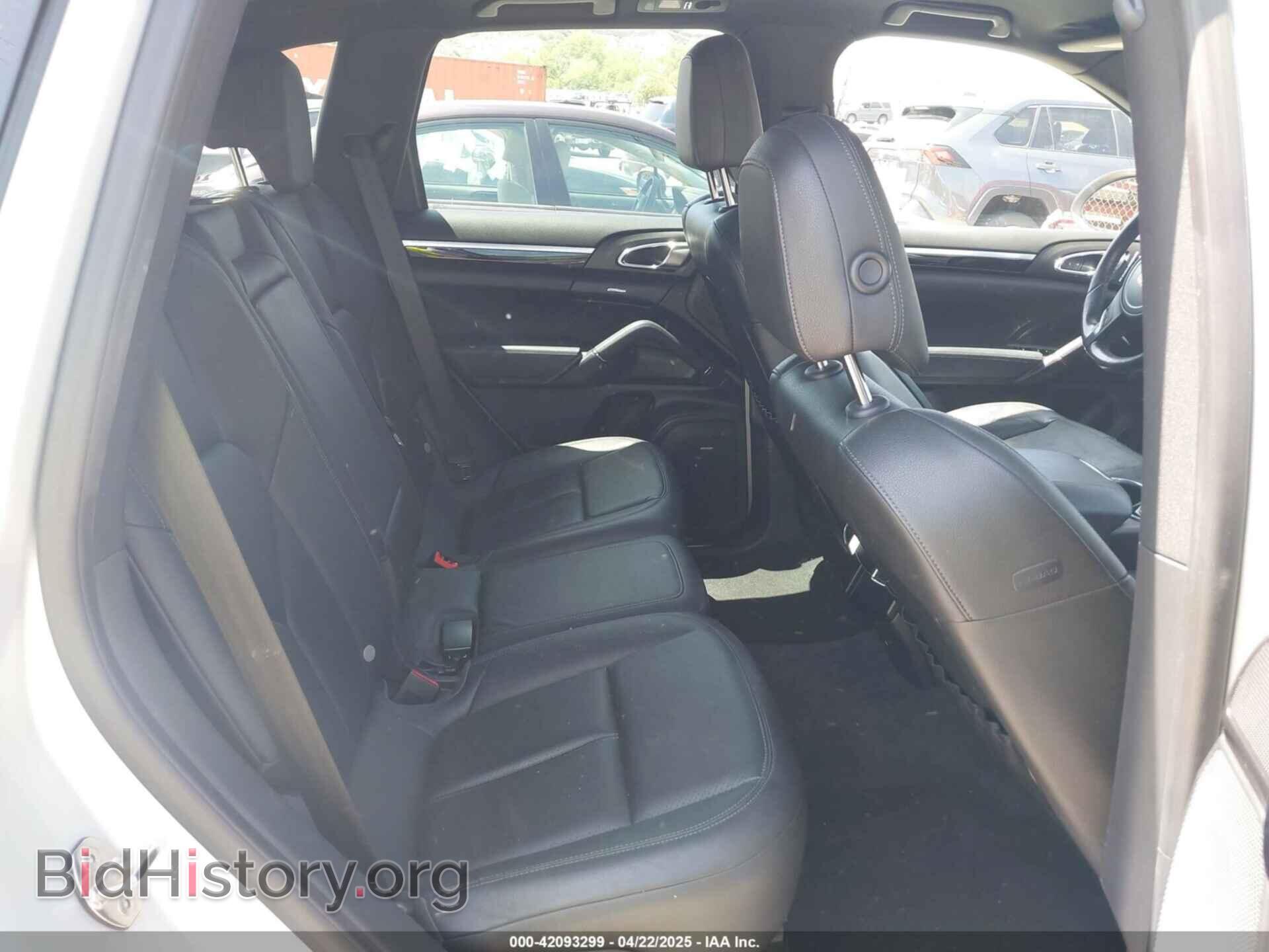 2013 PORSCHE CAYENNE - VIN: WP1AB2A28DLA85859 - Фото 8