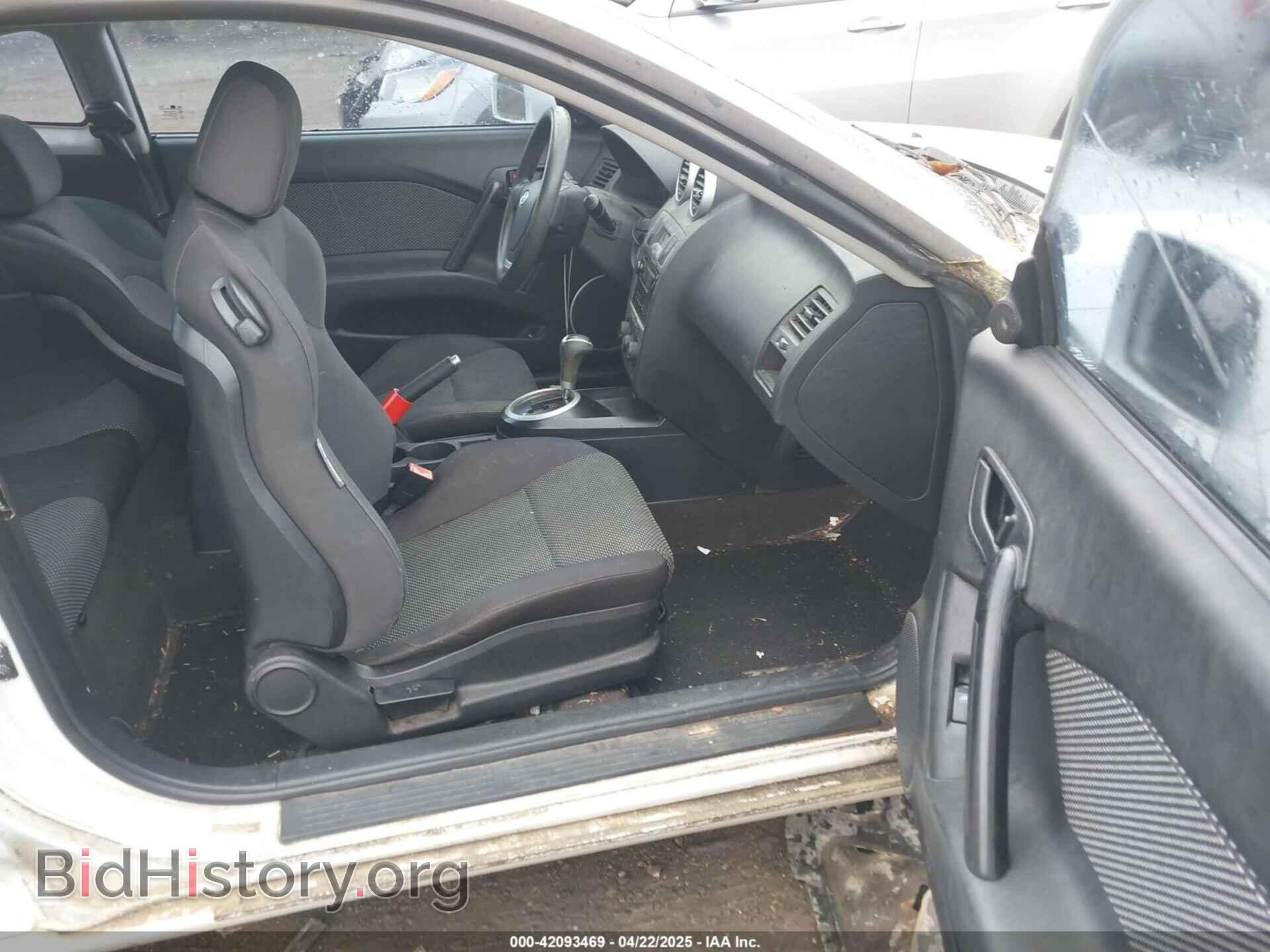 2006 HYUNDAI TIBURON - VIN: KMHHM65D96U229831 - Photo 5