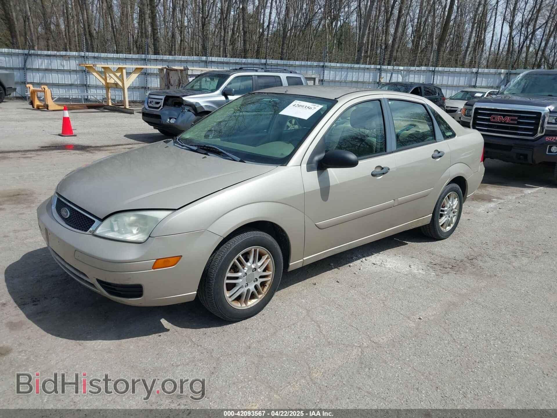 2007 FORD FOCUS - VIN: 1FAFP34N17W103292 - Фото 2