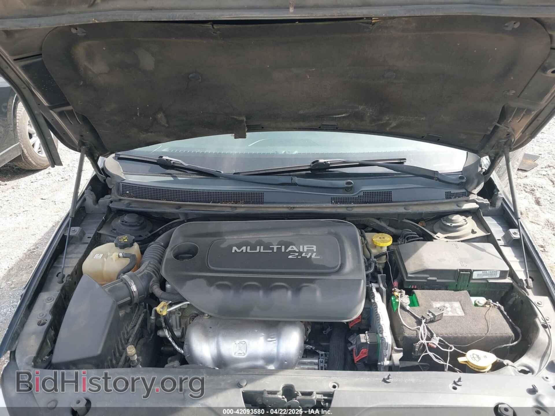 2015 CHRYSLER 200 - VIN: 1C3CCCAB4FN556060 - Photo 10