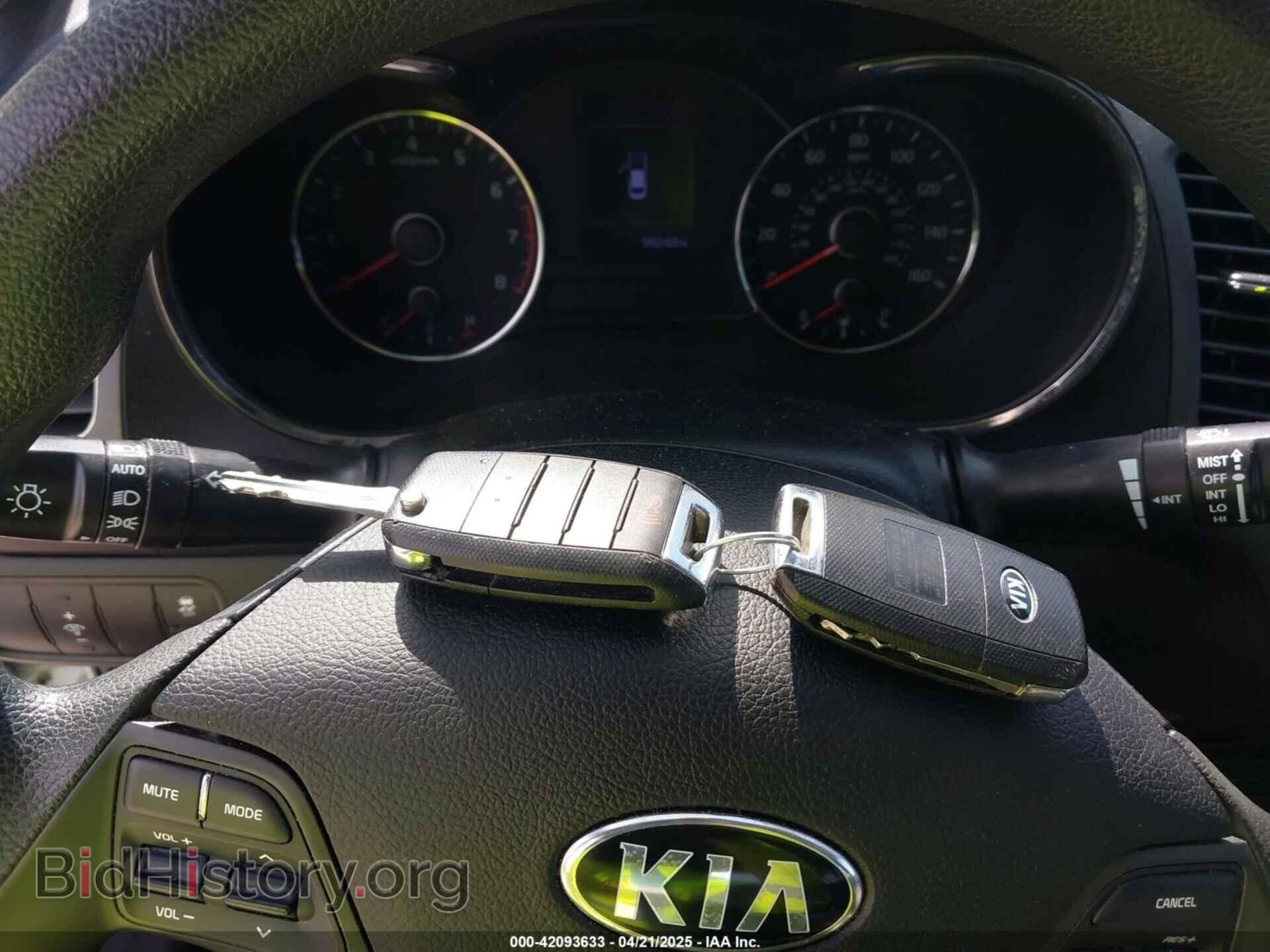 2017 KIA FORTE - VIN: 3KPFL4A73HE083270 - Фото 11