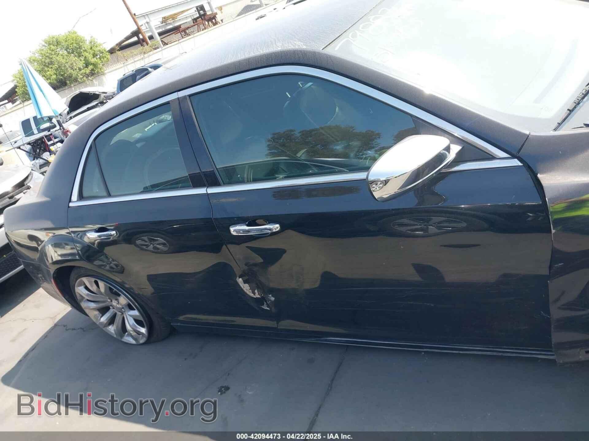 2019 CHRYSLER 300 - VIN: 2C3CCAEG3KH697988 - Фото 14