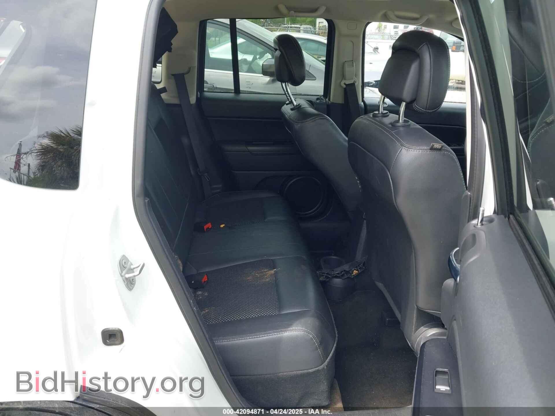 2015 JEEP COMPASS - VIN: 1C4NJCBAXFD400627 - Фото 8