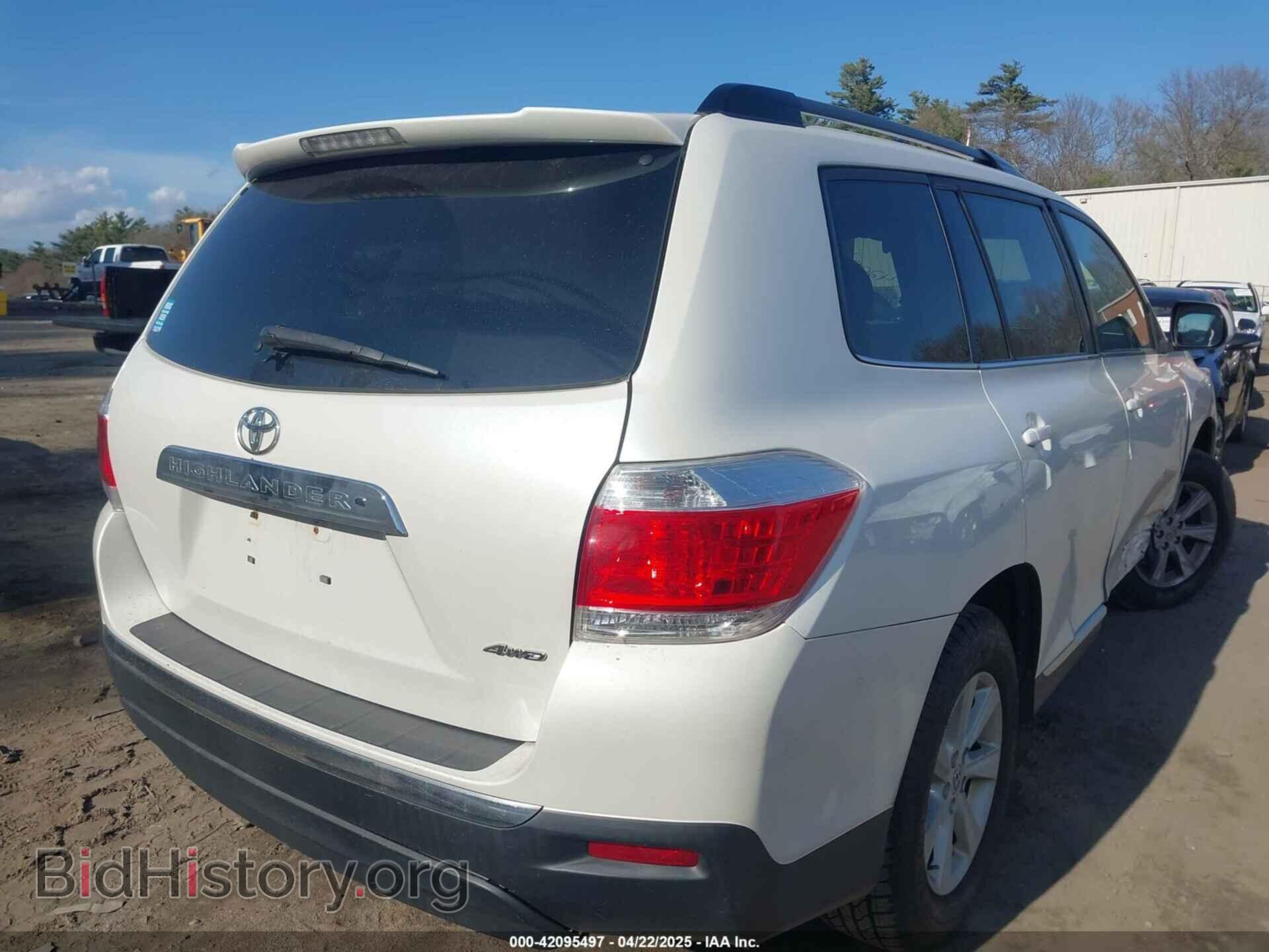 2013 TOYOTA HIGHLANDER - VIN: 5TDBK3EH8DS226440 - Фото 4