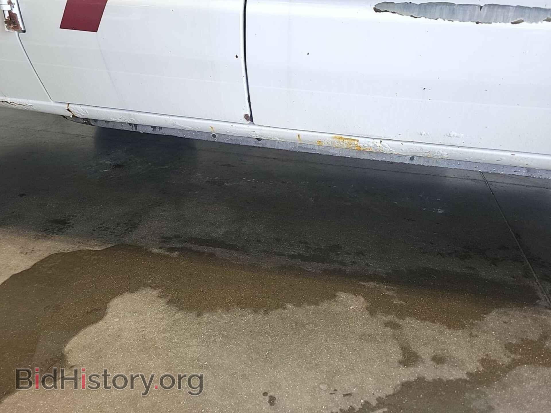 2011 FORD ECONOLINE - VIN: 1FTNE2ELXBDA70882 - Photo 6