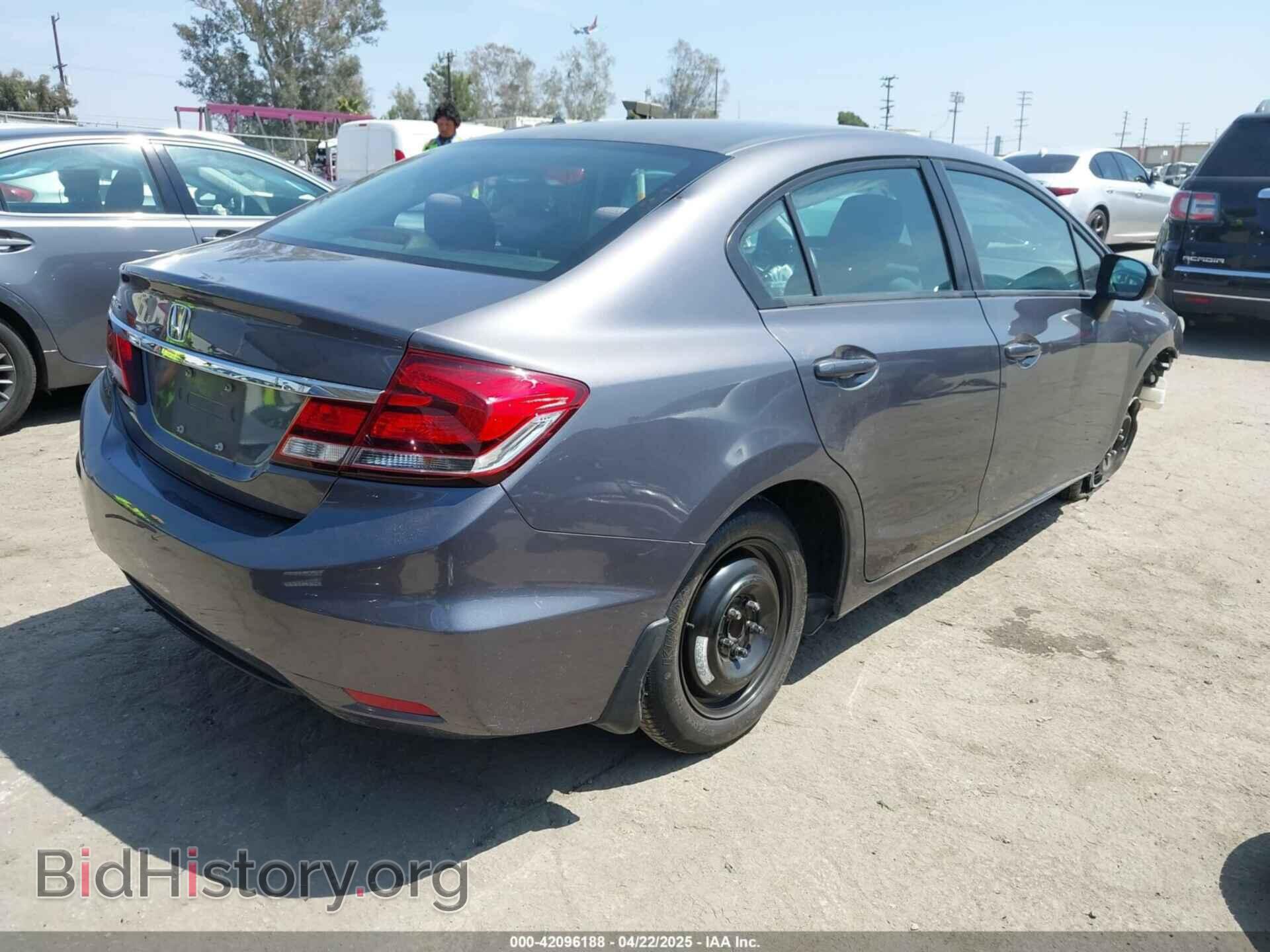 2015 HONDA CIVIC - VIN: 2HGFB2F58FH532976 - Фото 4
