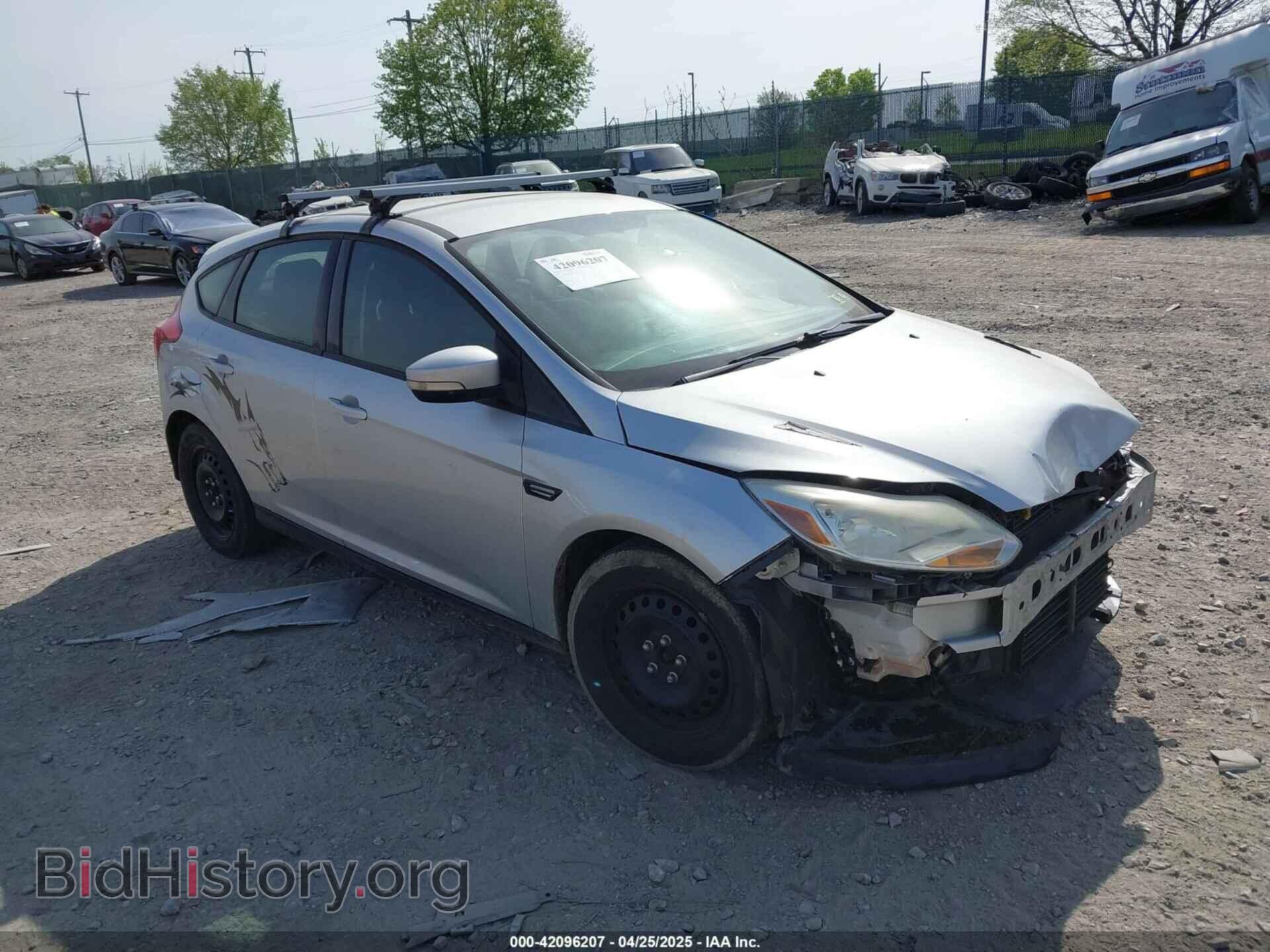 Photo 1FAHP3K20CL223856 - FORD FOCUS 2012