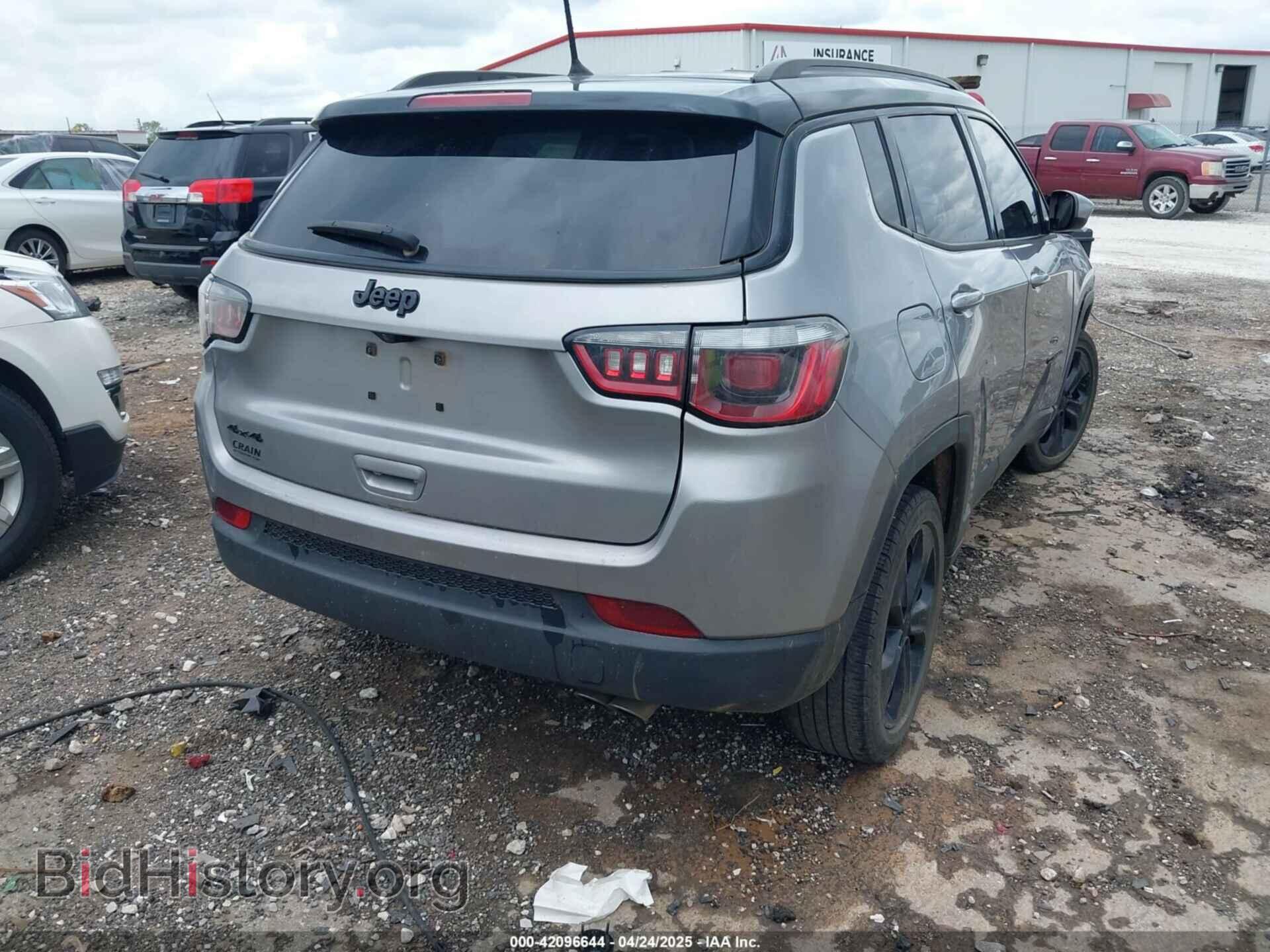2018 JEEP COMPASS - VIN: 3C4NJDBB8JT323967 - Фото 4