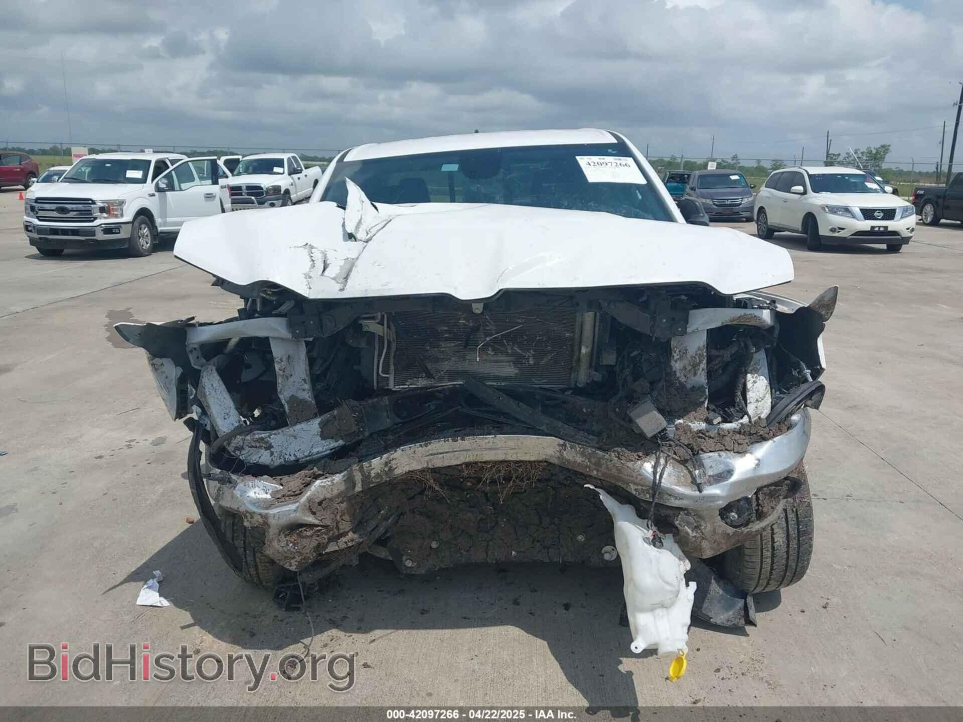 2022 RAM 1500 - VIN: 1C6RREFM1NN326038 - Фото 11