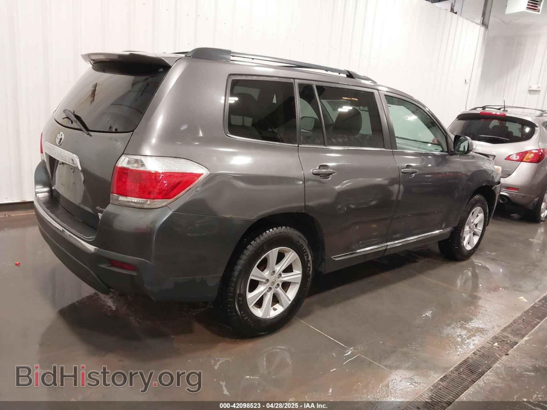 2013 TOYOTA HIGHLANDER - VIN: 5TDBK3EH8DS206124 - Фото 4
