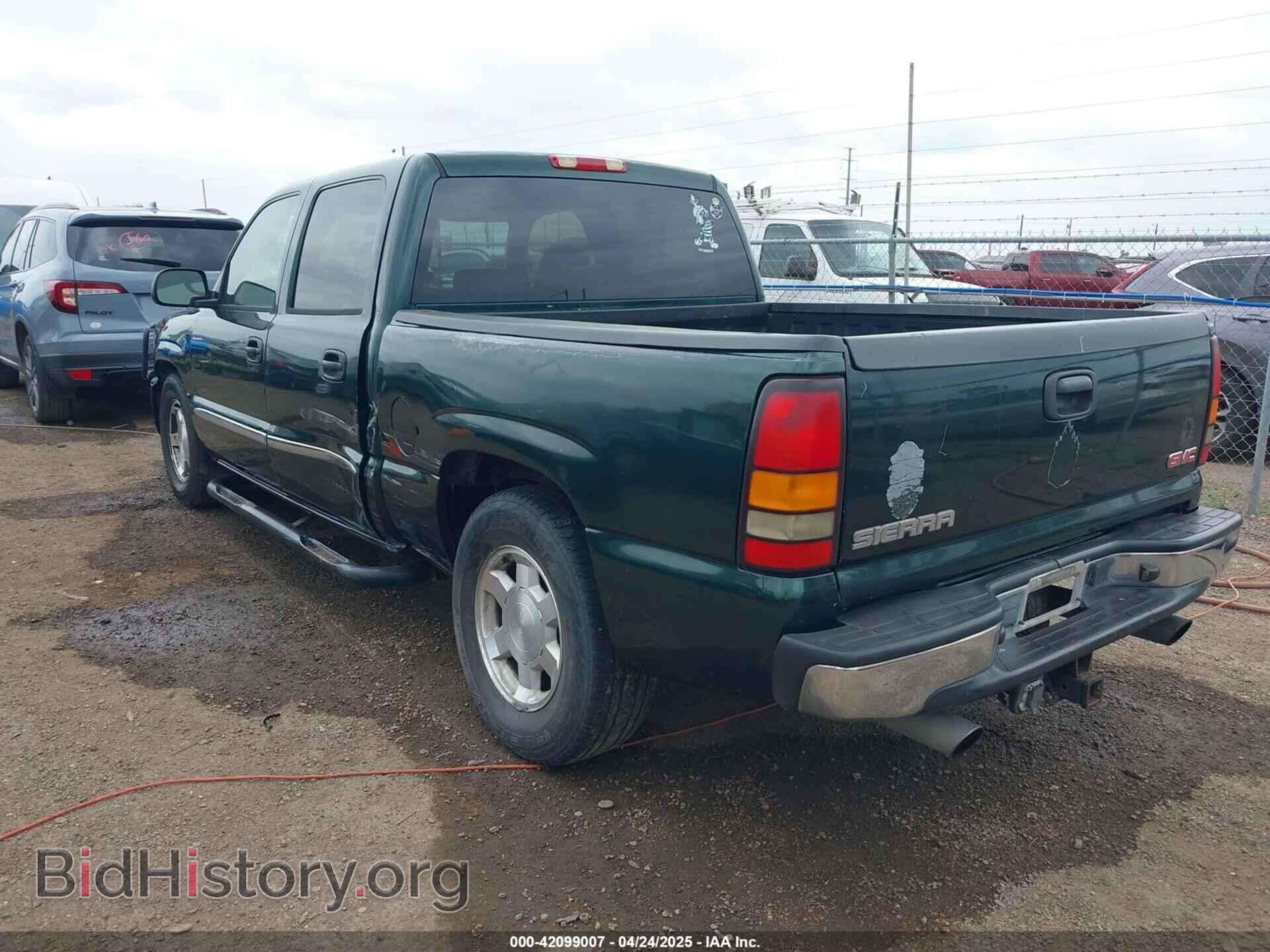 2005 GMC SIERRA 1500 - VIN: 2GTEC13T451292207 - Фото 3