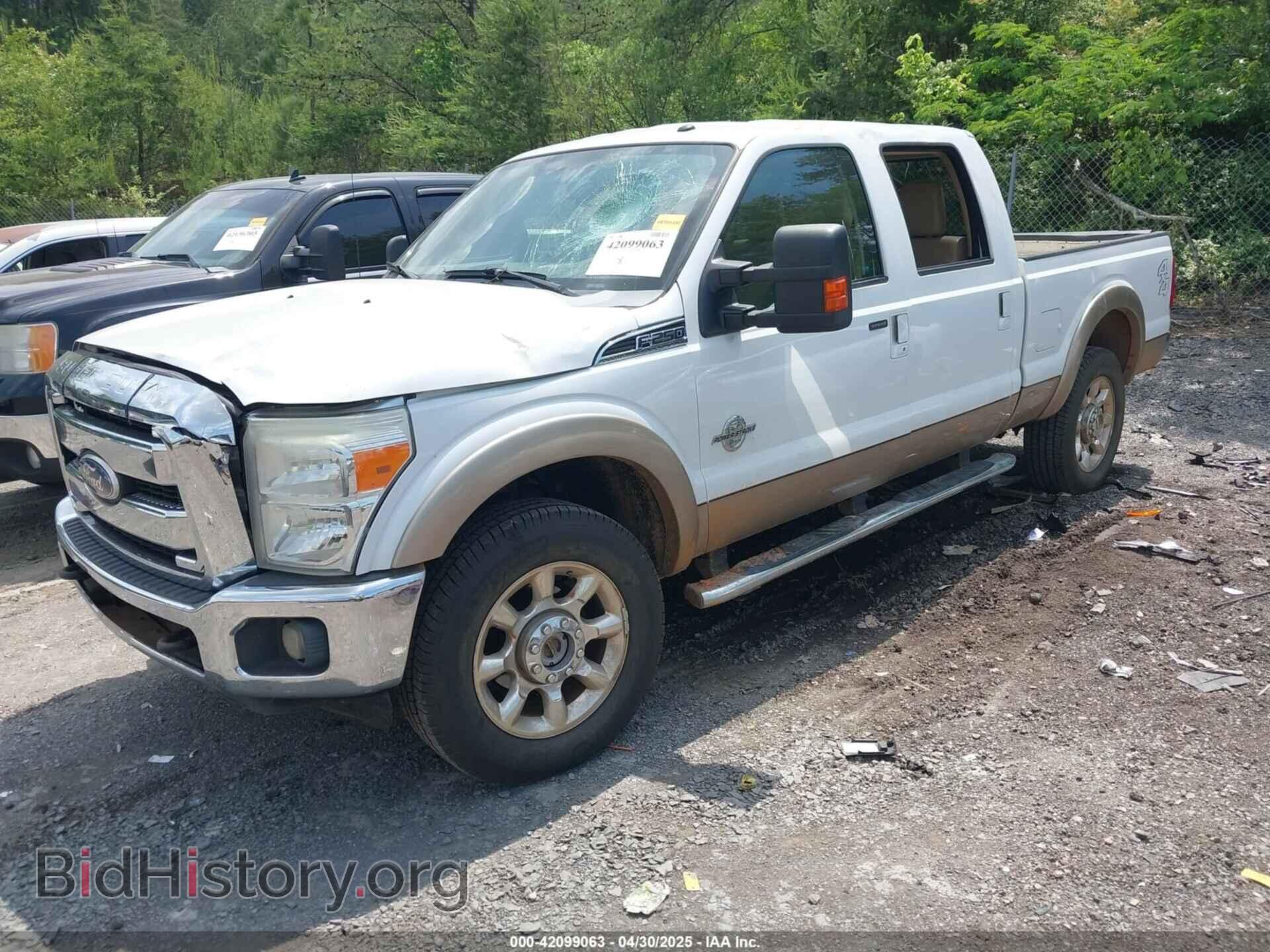 2011 FORD F-250 - VIN: 1FT7W2BT9BEA26473 - Фото 2
