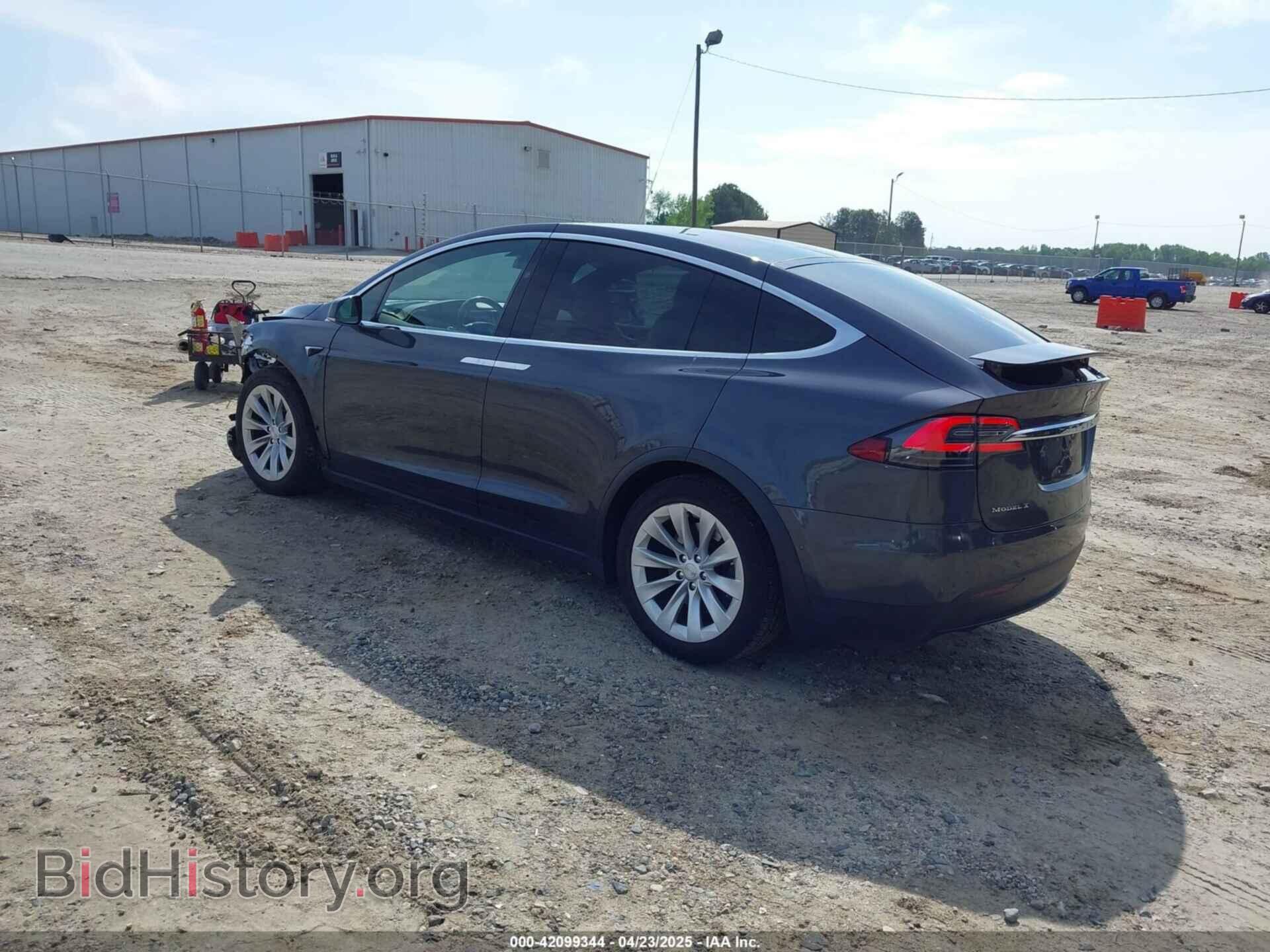 2017 TESLA MODEL X - VIN: 5YJXCBE20HF070235 - Photo 3