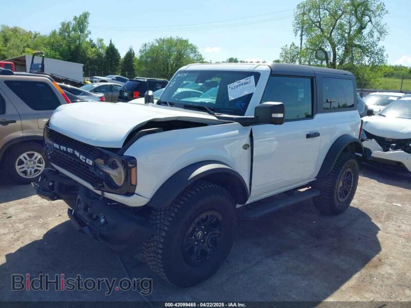 2022 Ford BRONCO (VIN 1FMDE5CP1NLB68286) — фото 2 из 16