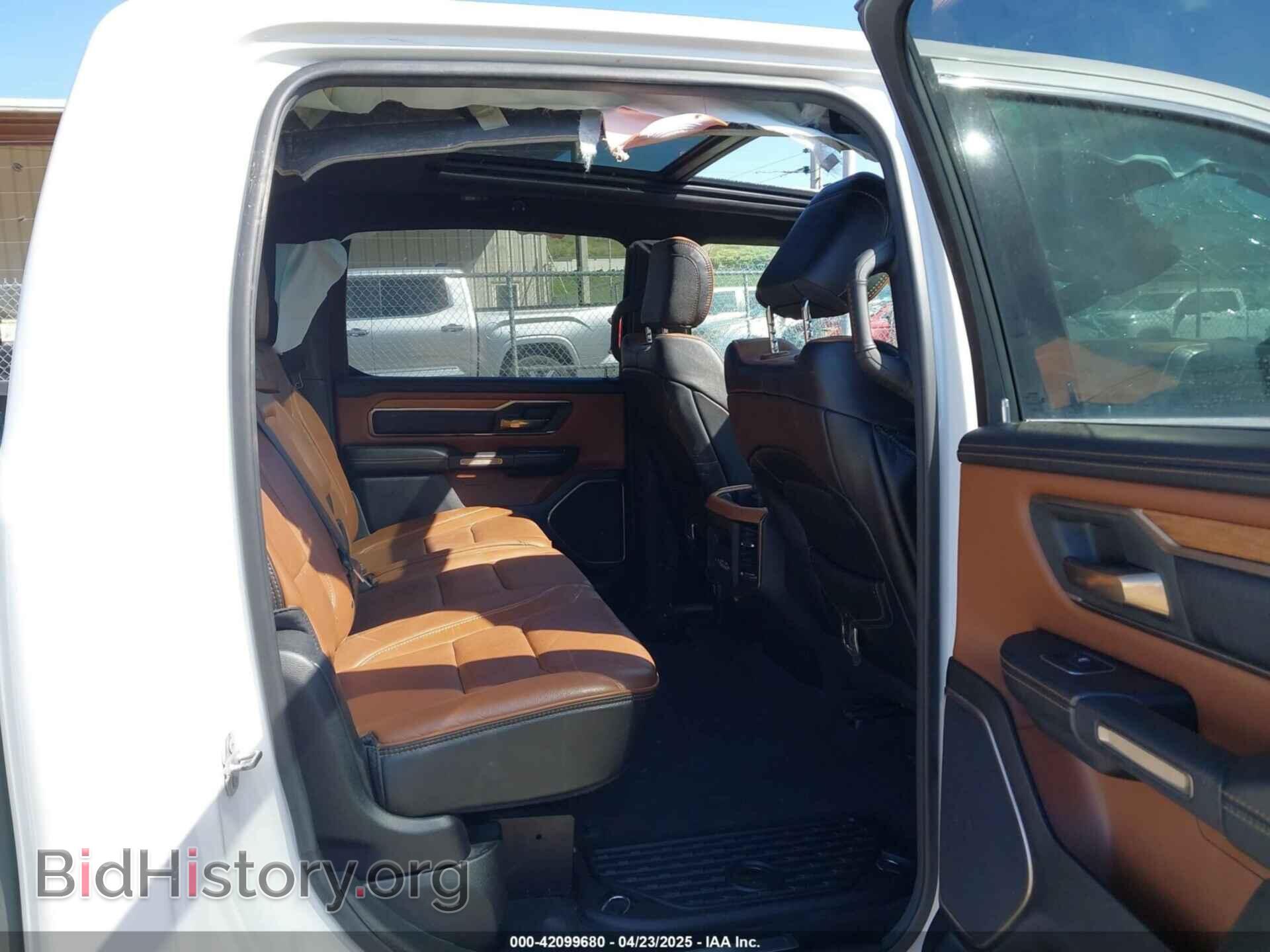 2019 RAM 1500 - VIN: 1C6SRFKT7KN897078 - Фото 8