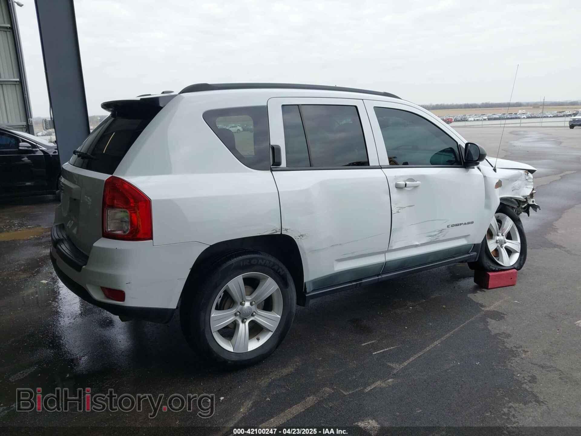 2012 JEEP COMPASS - VIN: 1C4NJCBA8CD500642 - Фото 4