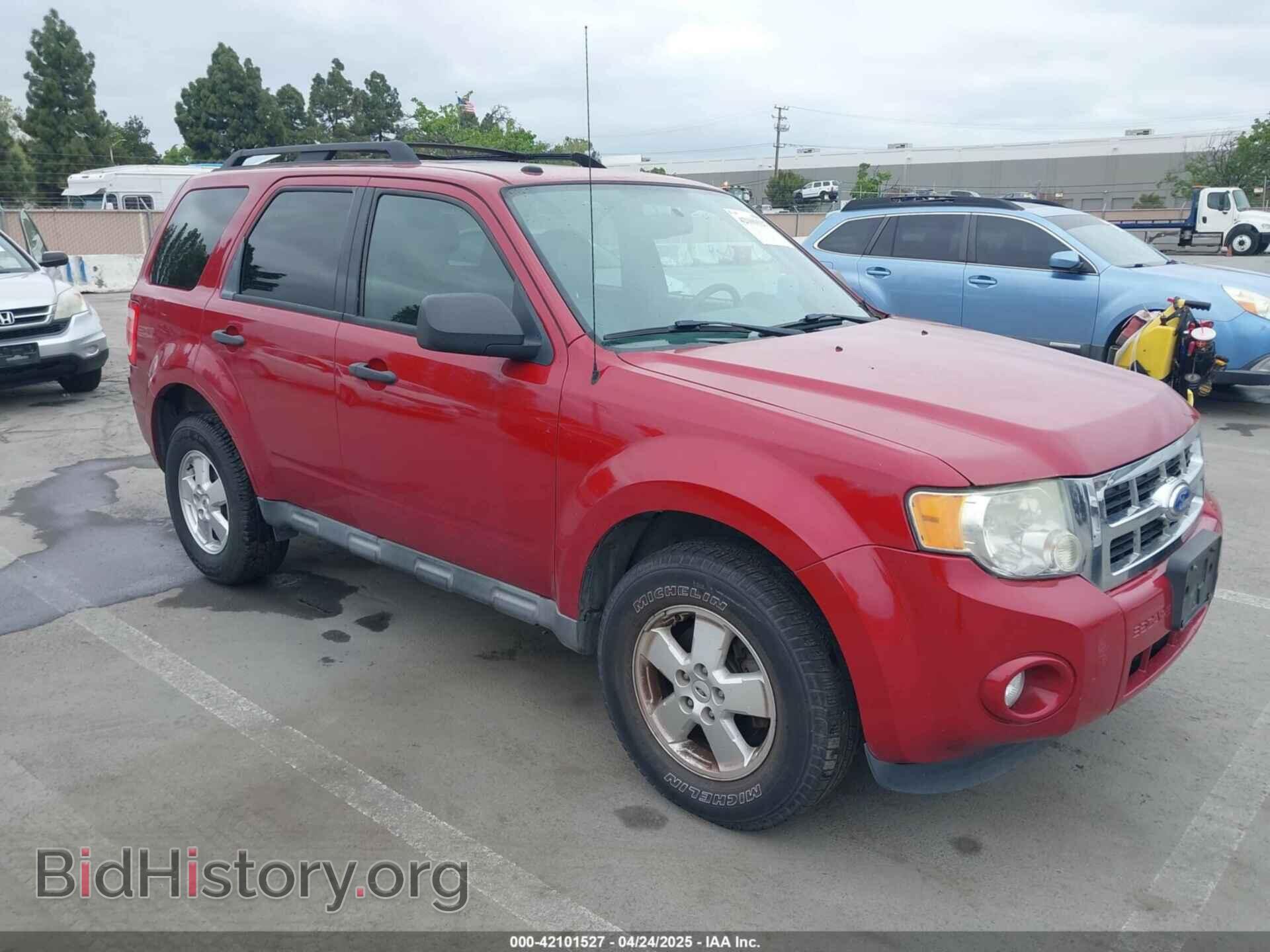 Фотография 1FMCU9D73BKC07742 - FORD ESCAPE 2011