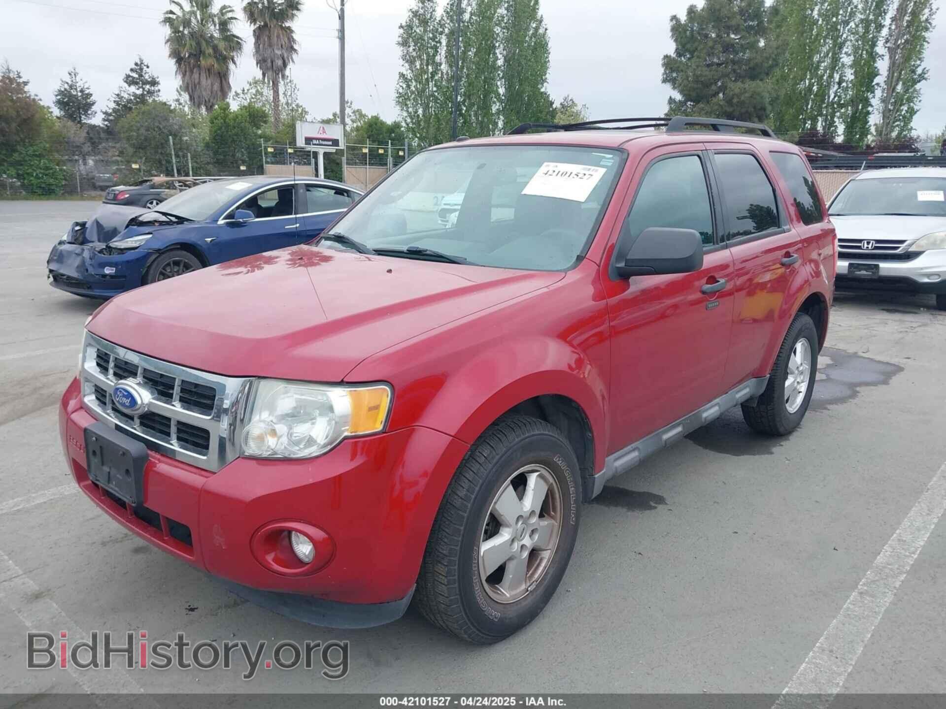 2011 FORD ESCAPE - VIN: 1FMCU9D73BKC07742 - Фото 6