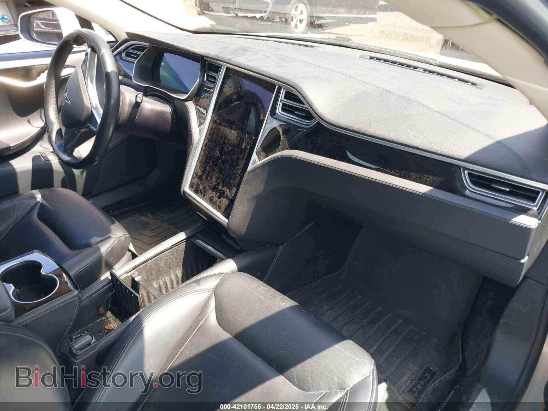 2015 TESLA MODEL S - VIN: 5YJSA1H2XFF084145 - Фото 5