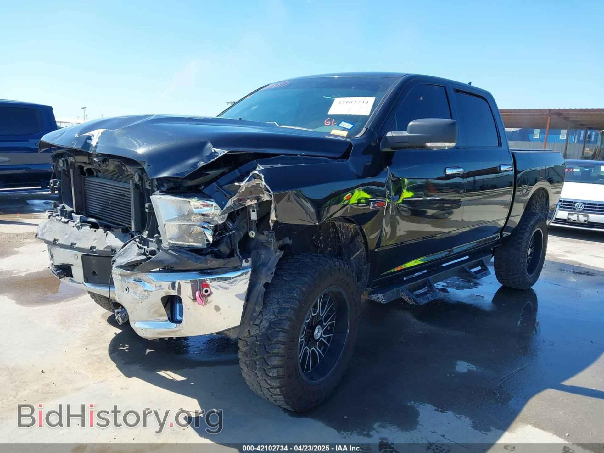 2018 RAM 1500 - VIN: 1C6RR7LM2JS355334 - Фото 2