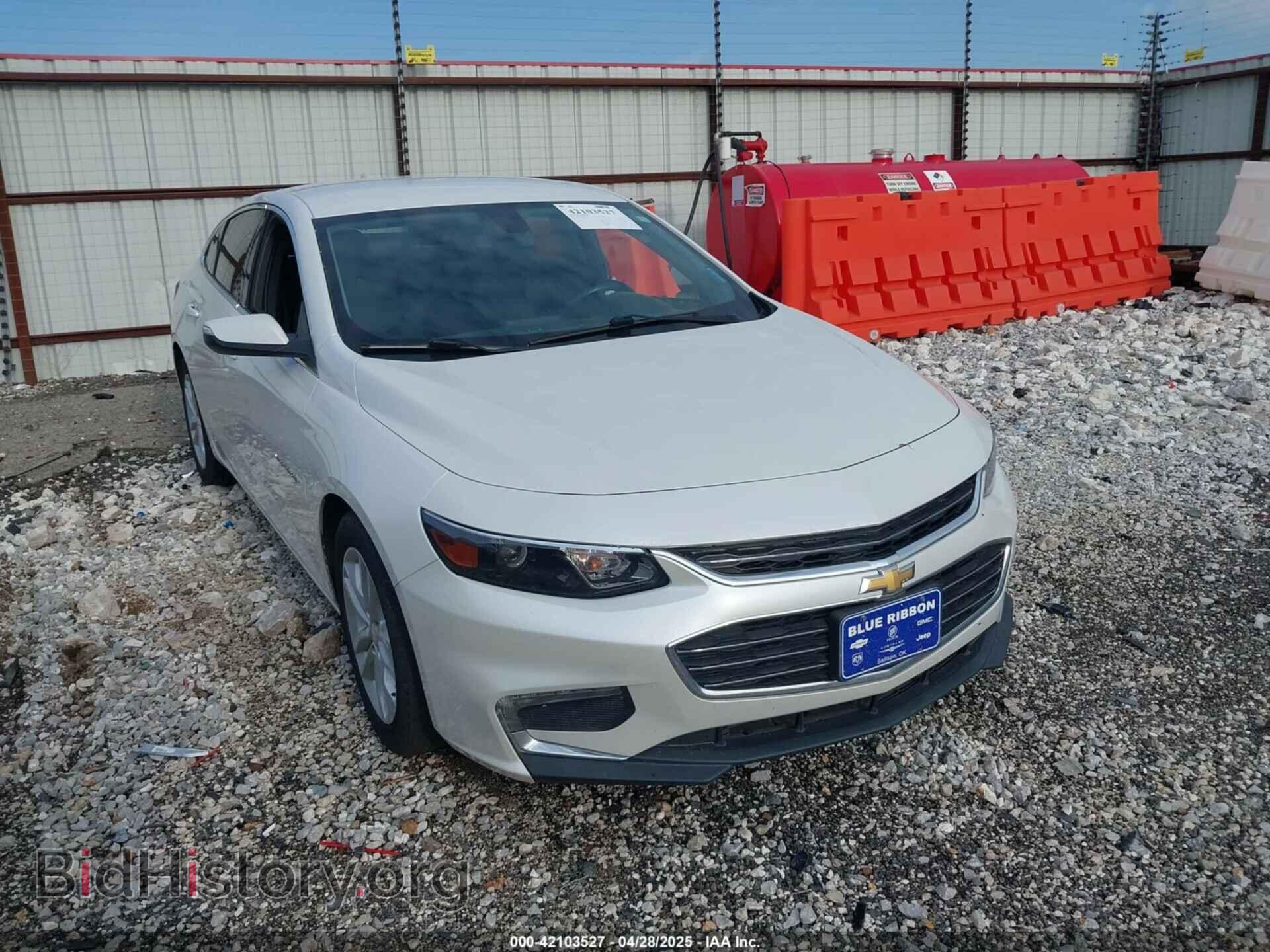 Photo 1G1ZD5ST1JF200294 - CHEVROLET MALIBU 2018