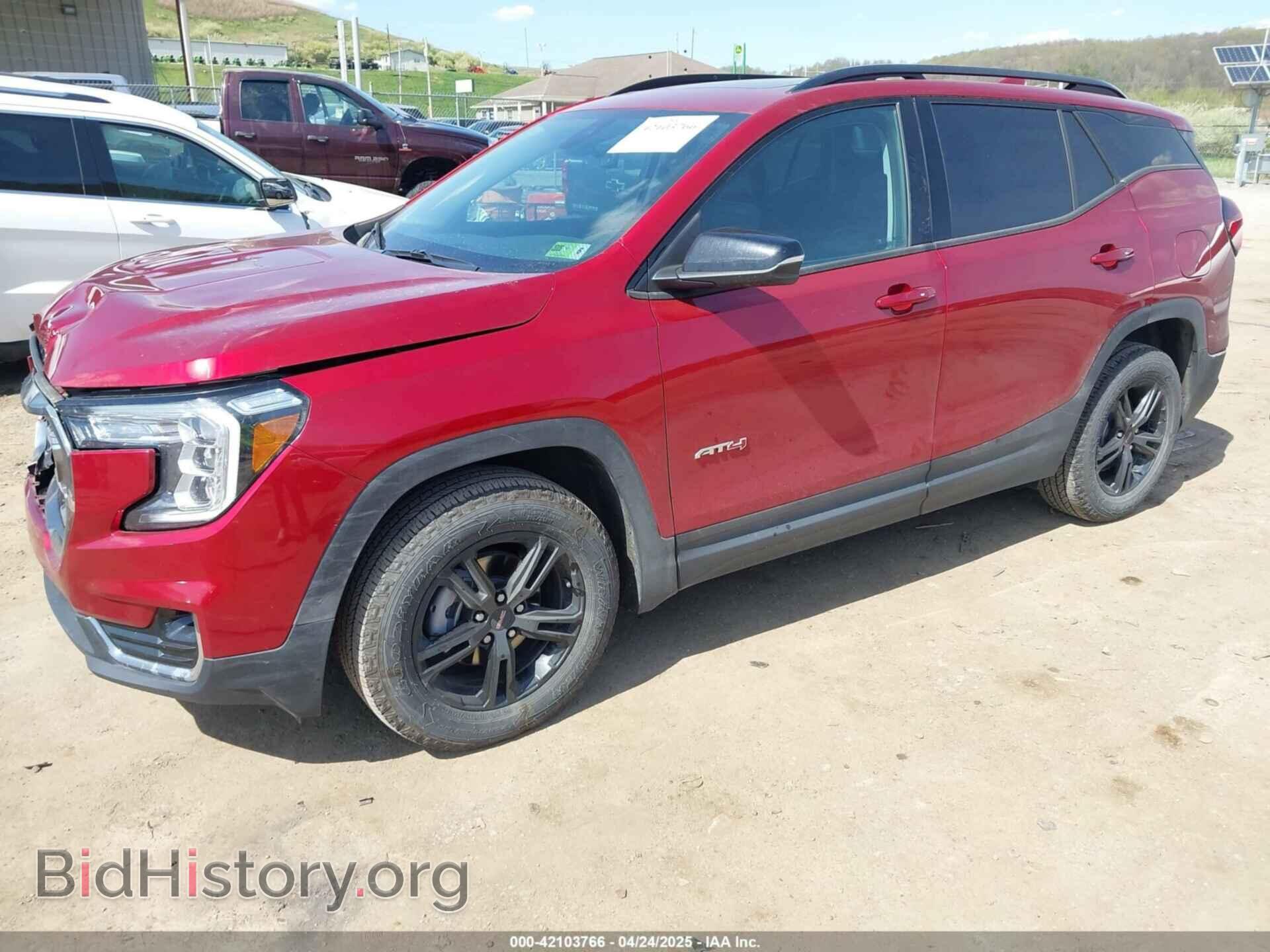 2024 GMC TERRAIN - VIN: 3GKALYEG7RL207165 - Фото 2