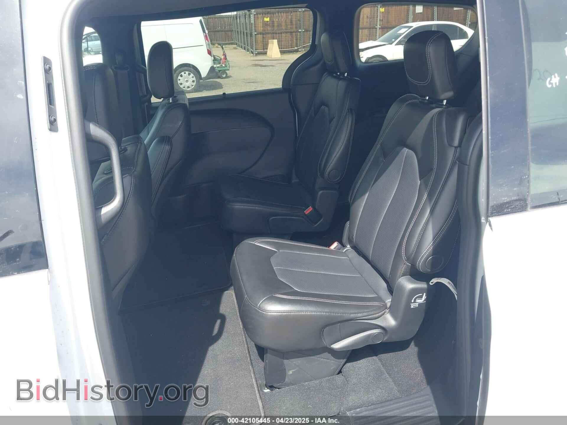 2025 CHRYSLER PACIFICA - VIN: 2C4RC1BG5SR526356 - Фото 8