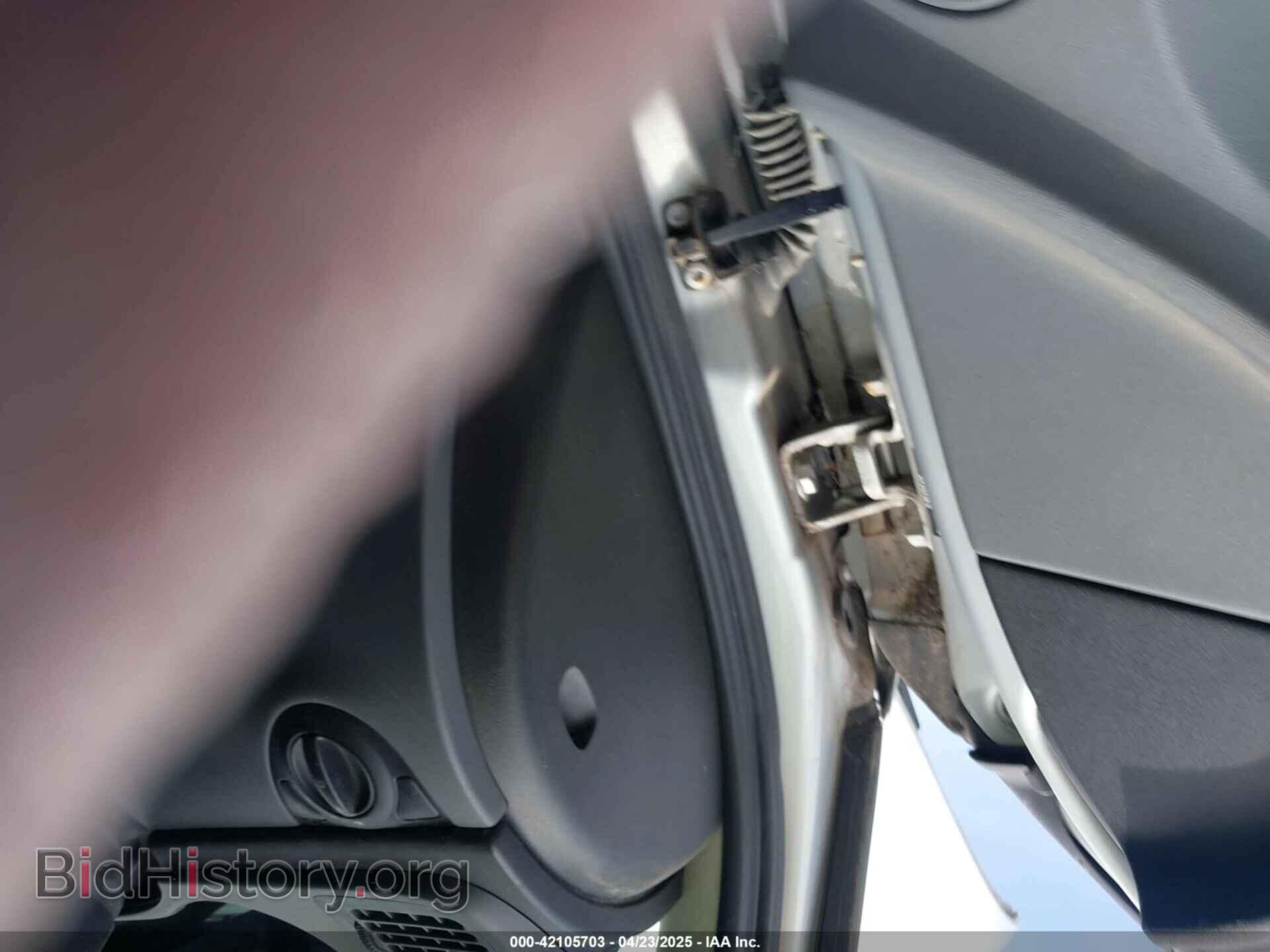 2005 SAAB 9-3 - VIN: YS3FB49S051017049 - Photo 6