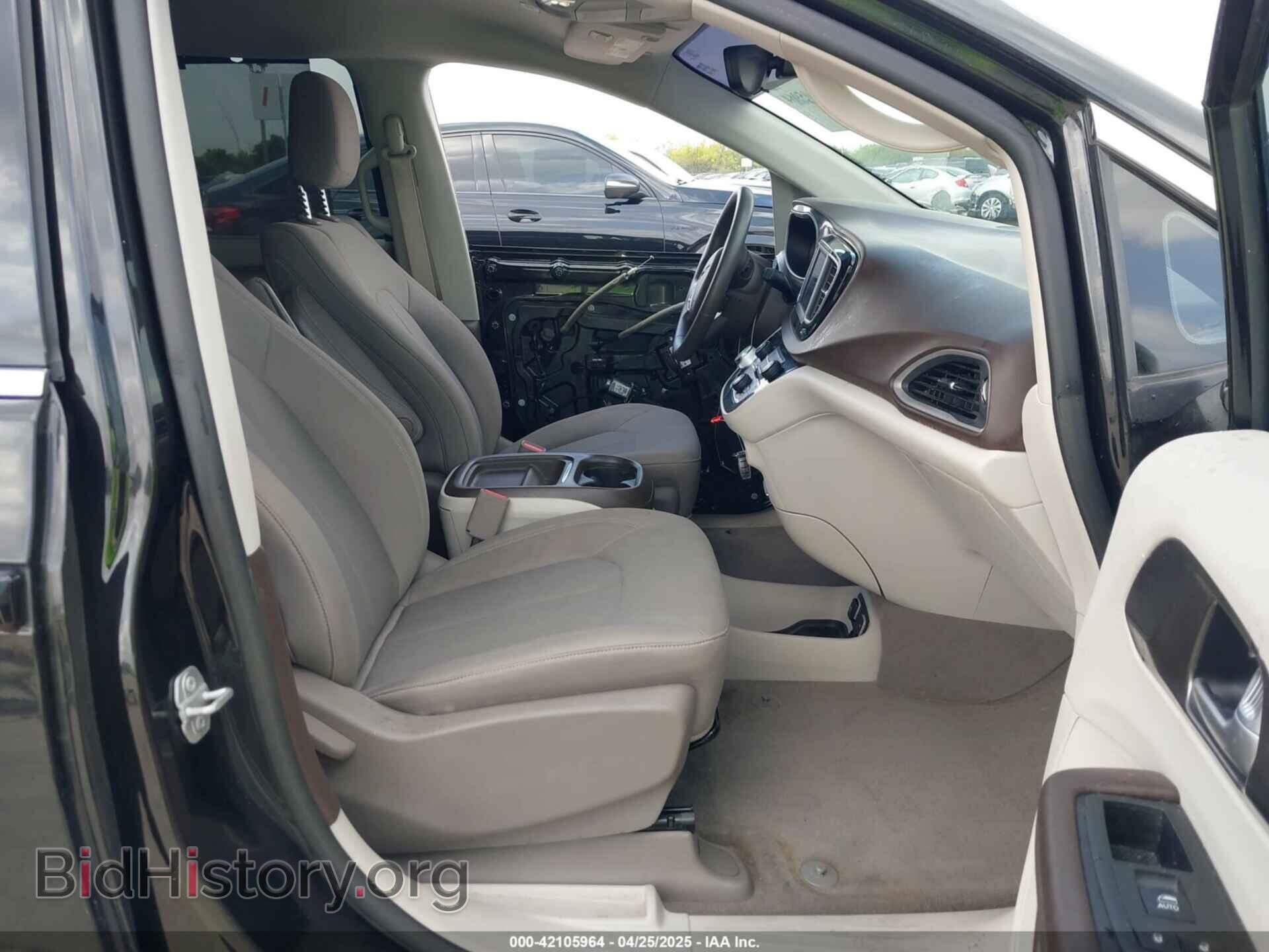 2018 CHRYSLER PACIFICA - VIN: 2C4RC1FG2JR129163 - Фото 5