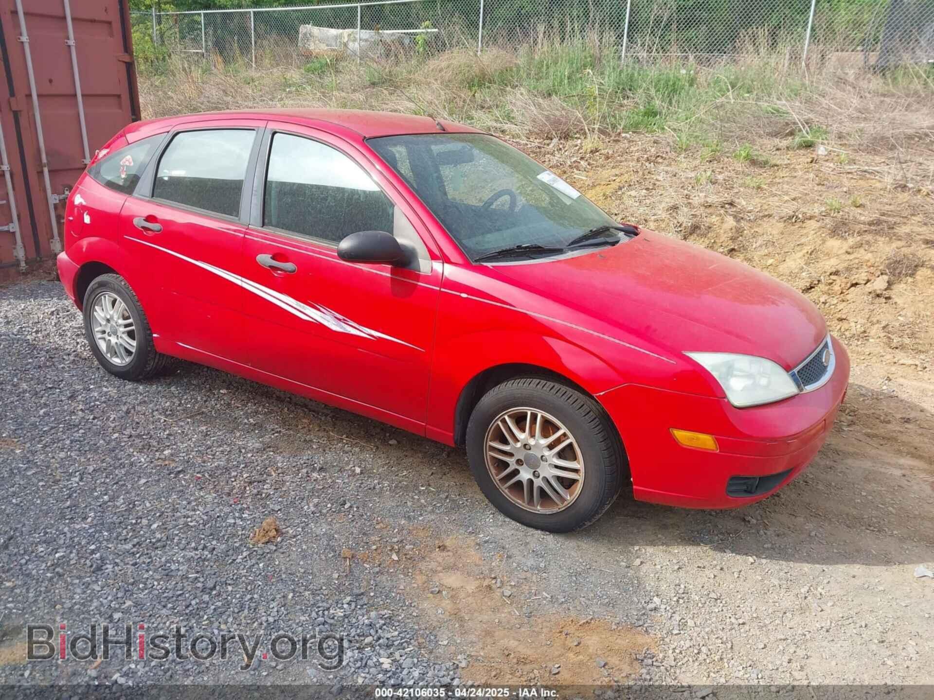Photo 1FAFP37N77W156235 - FORD FOCUS 2007