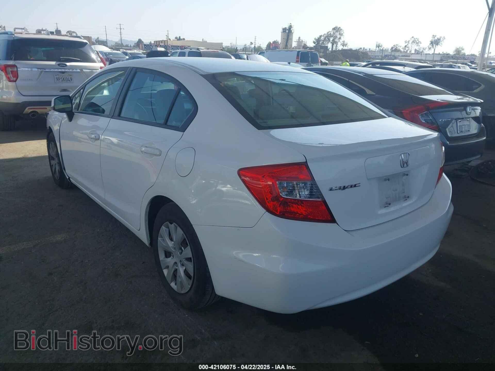 2012 HONDA CIVIC - VIN: 19XFB2F52CE352205 - Фото 3