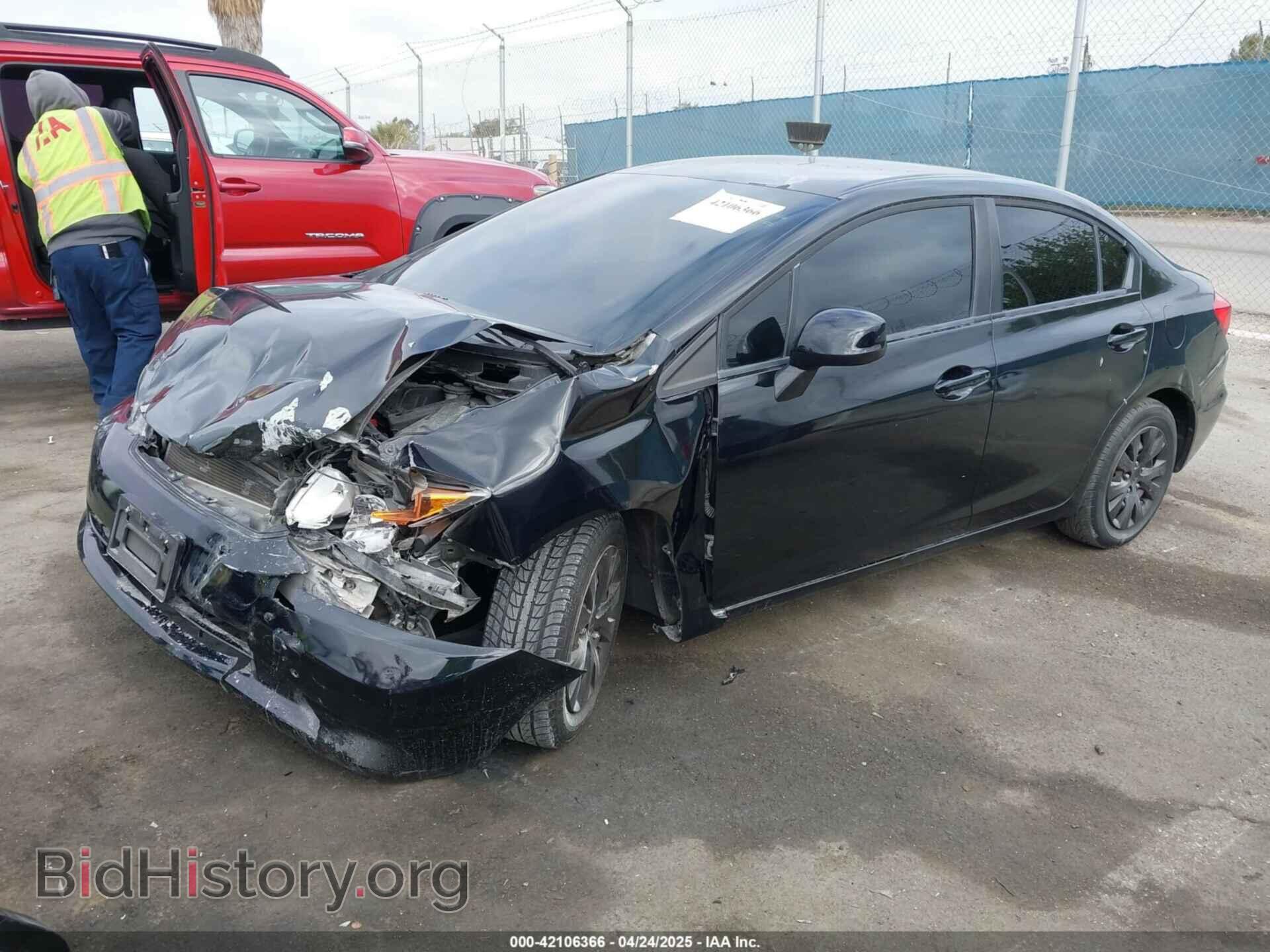 2012 HONDA CIVIC - VIN: 19XFB2F52CE345934 - Фото 2
