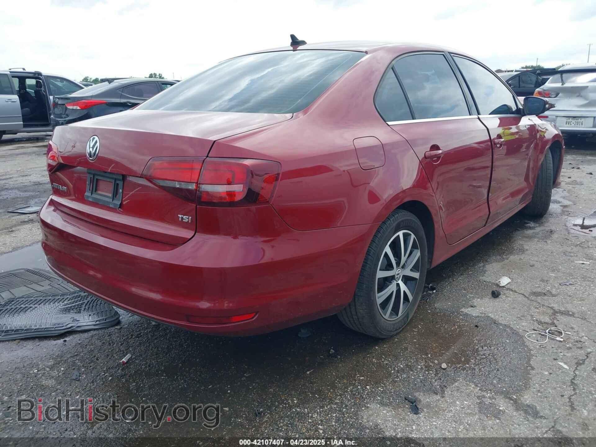 2017 VOLKSWAGEN JETTA - VIN: 3VWDB7AJ3HM201375 - Фото 4