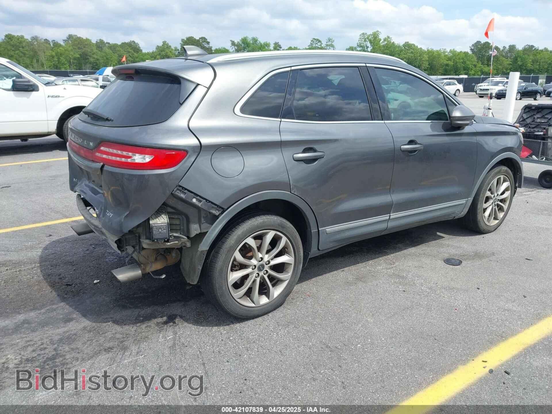 2017 LINCOLN MKC - VIN: 5LMCJ2C98HUL12189 - Photo 4