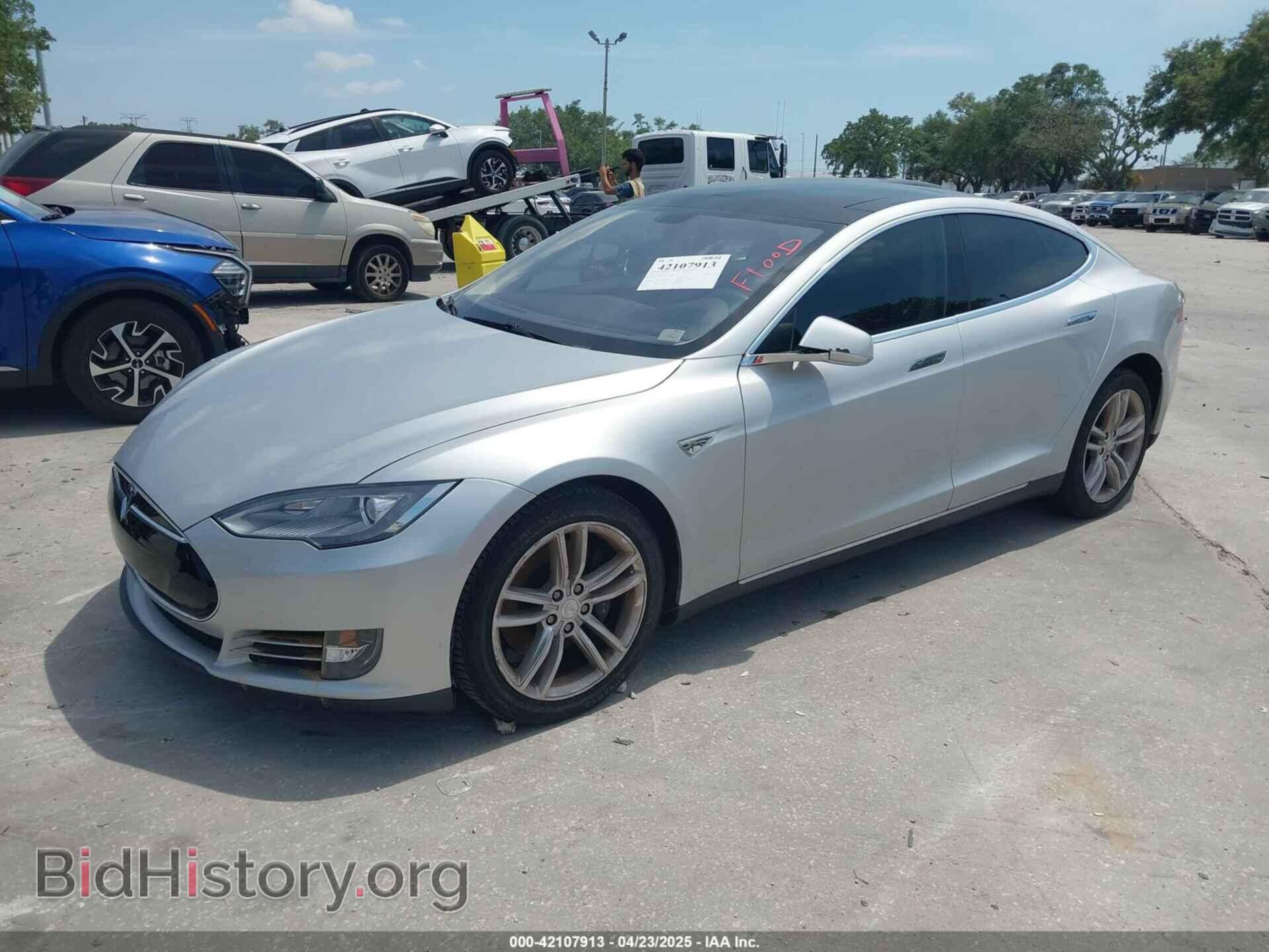 2014 TESLA MODEL S - VIN: 5YJSA1S13EFP49787 - Photo 2