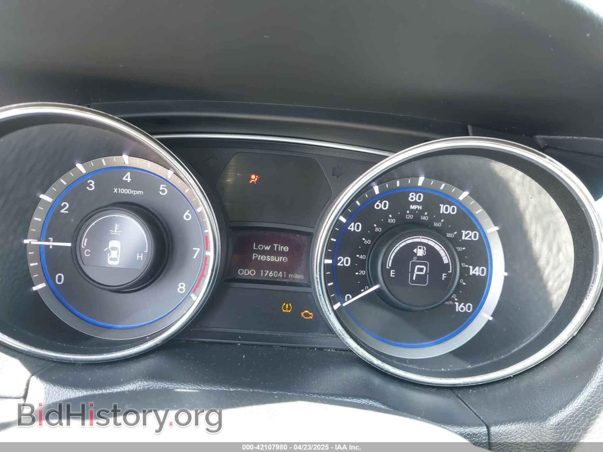 2011 HYUNDAI SONATA - VIN: 5NPEC4AC2BH045041 - Фото 7